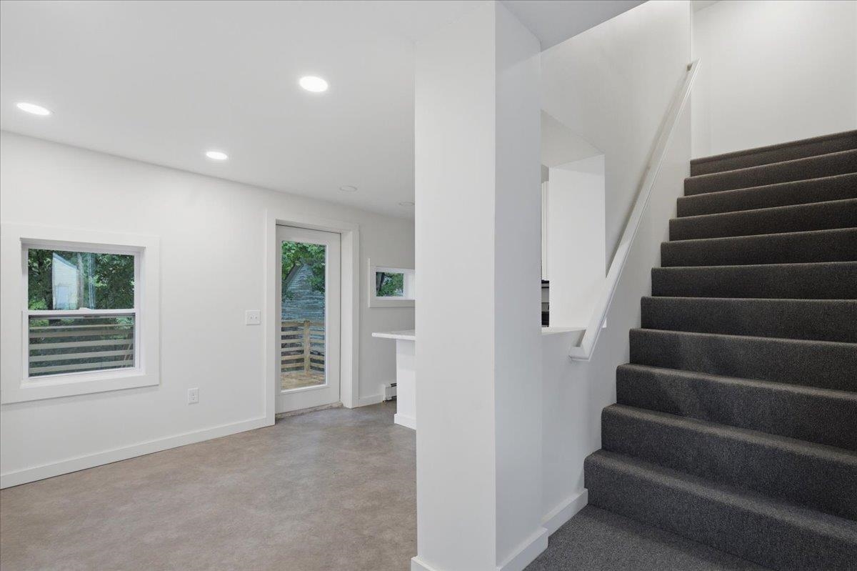 109 County Street Property Photo 14