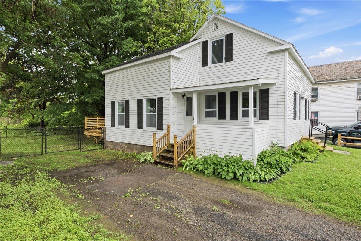 109 County Street Property Photo 29