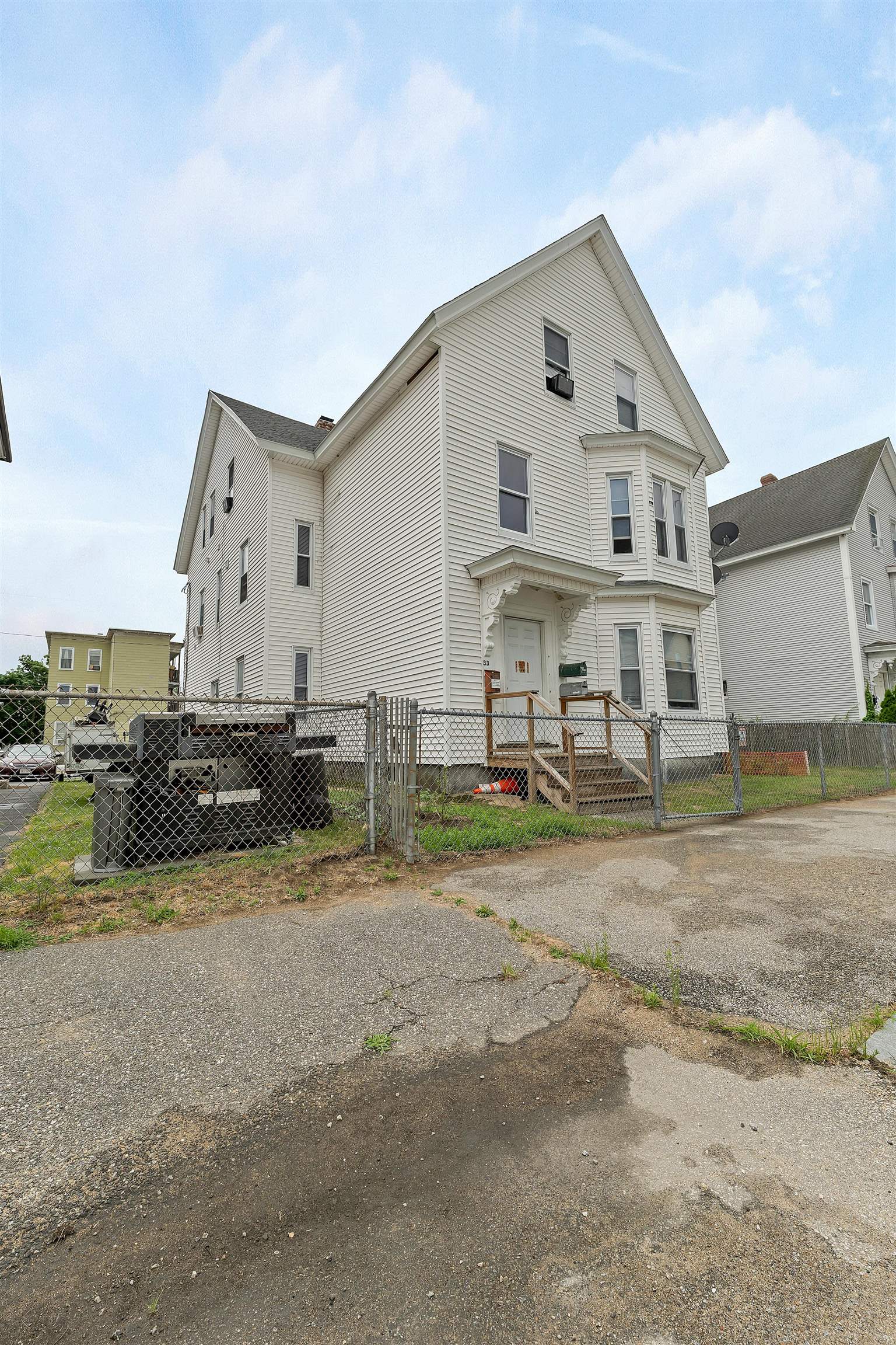 33 Rimmon Street Property Photo 3