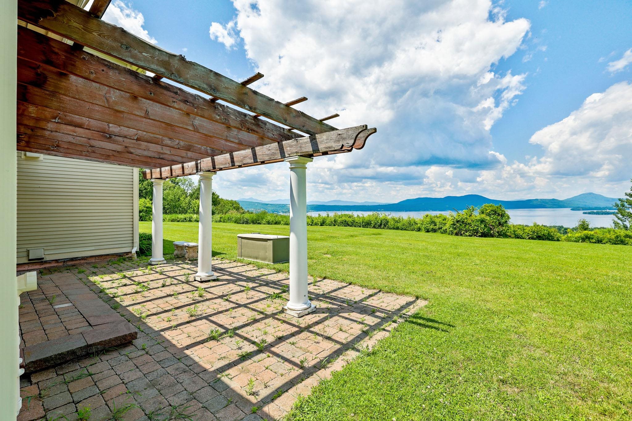 535 Willey Road Property Photo 10