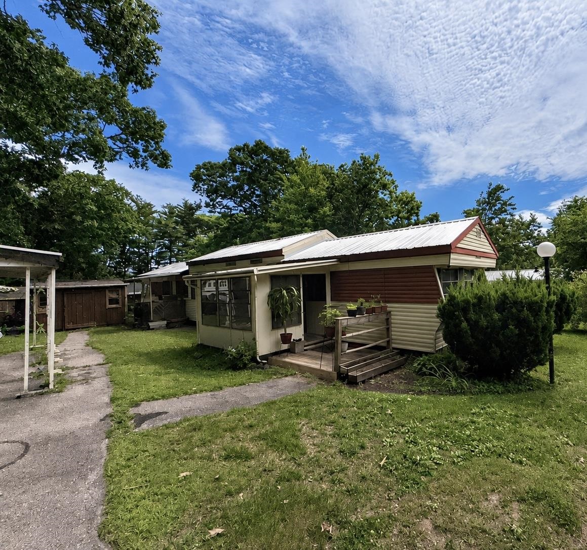 1 South Cranberry Lane Property Photo 1