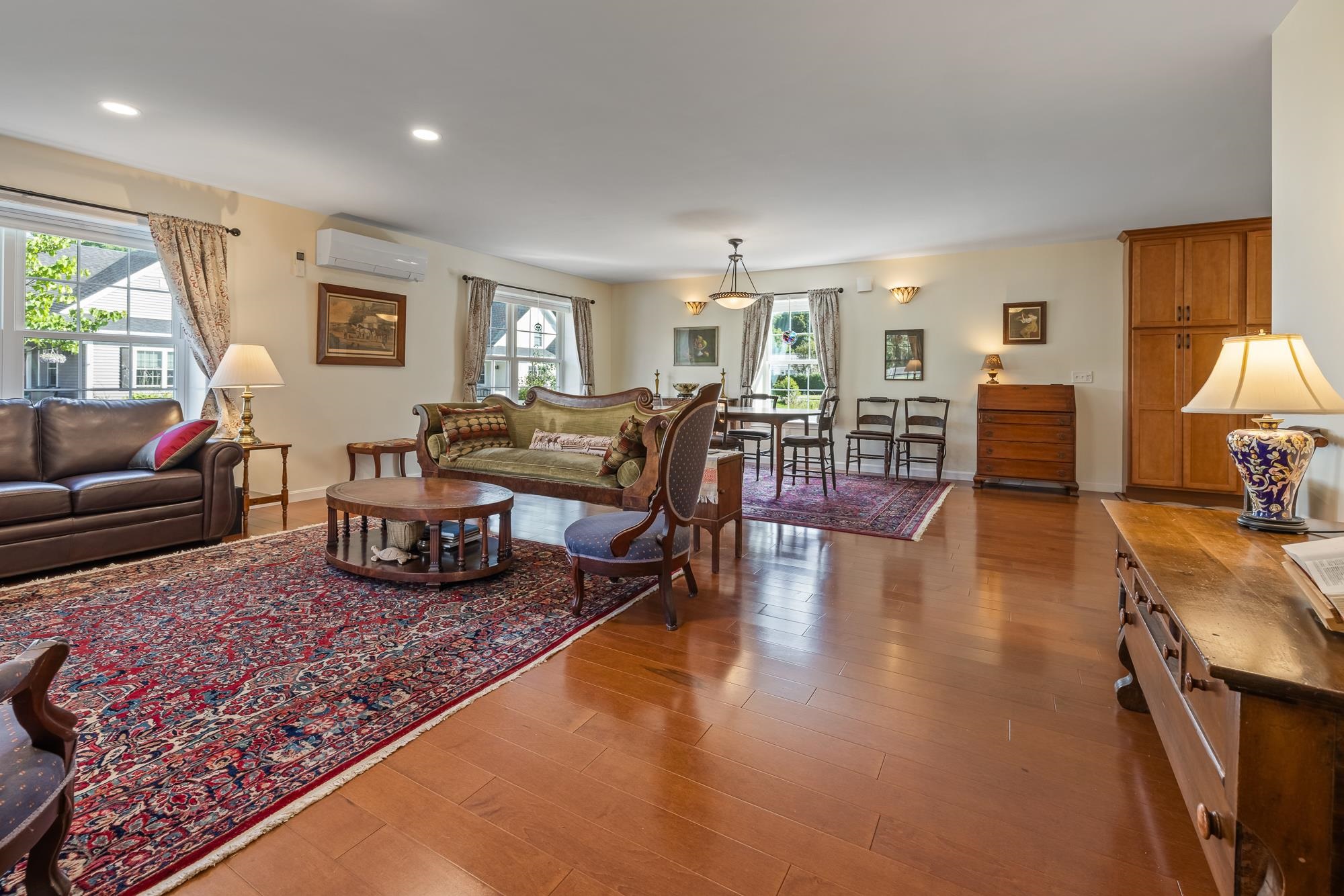 62 Pullman Lane Property Photo 3