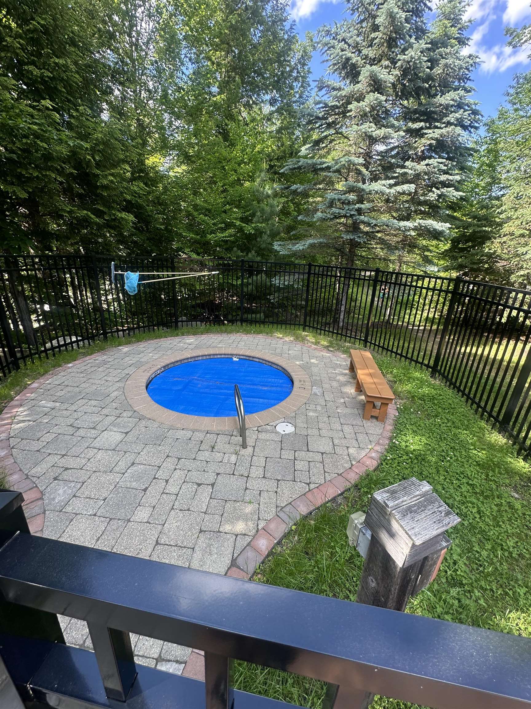 9 Riverside Terrace Drive Property Photo 3