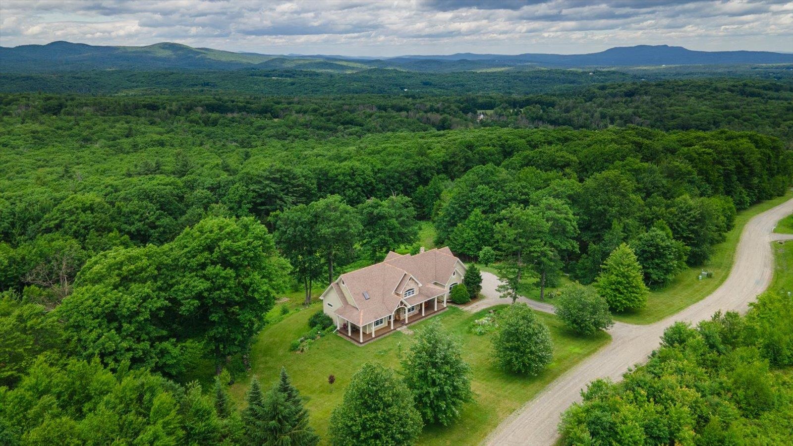 55 Chestnut Hill Road Property Photo 9