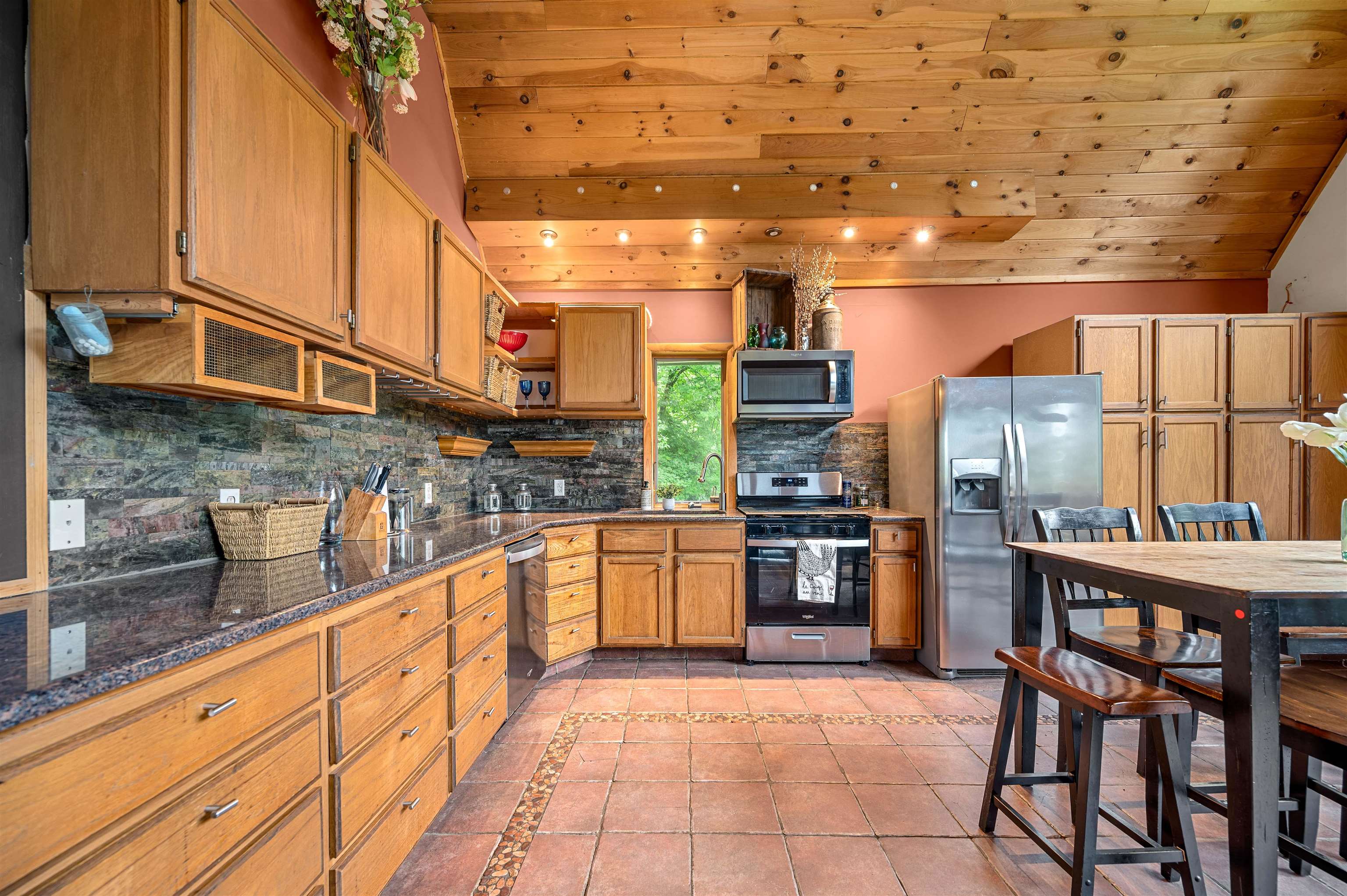 2307 Bliss Road Property Photo 15