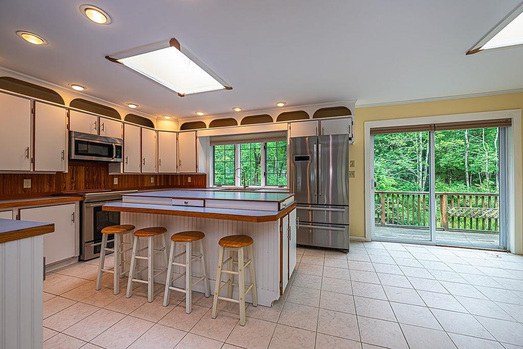 25 Frontier Street Property Photo 5