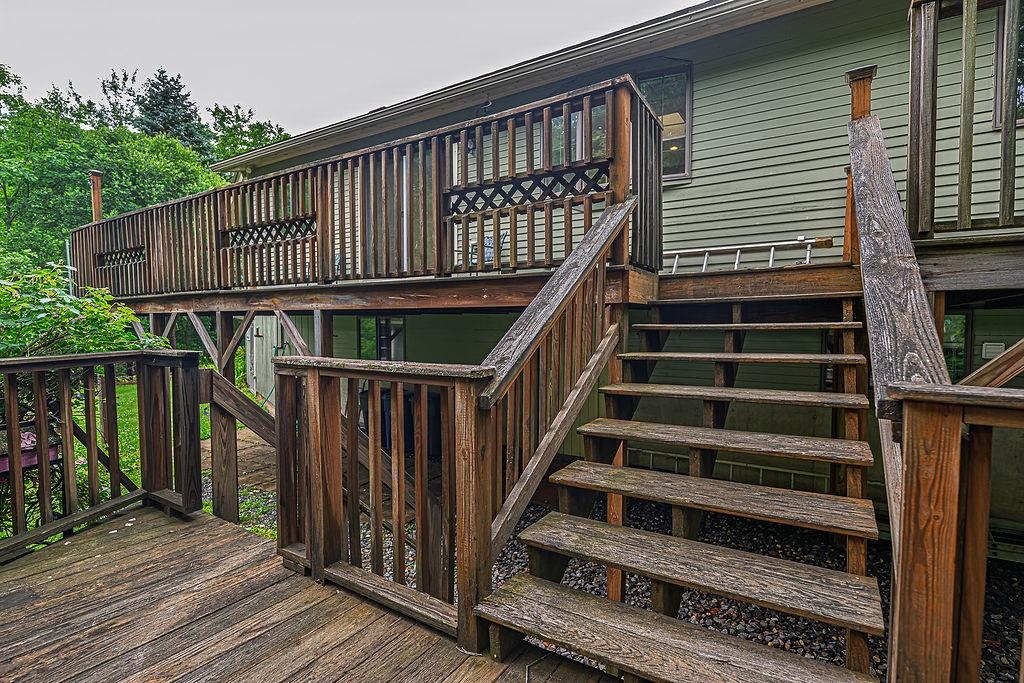 25 Frontier Street Property Photo 35