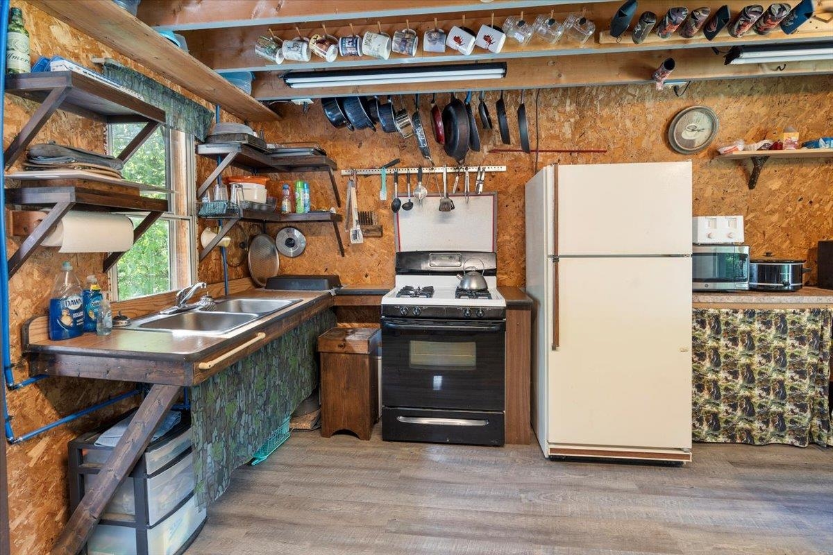 801 Deep Gibou Road Property Photo 19