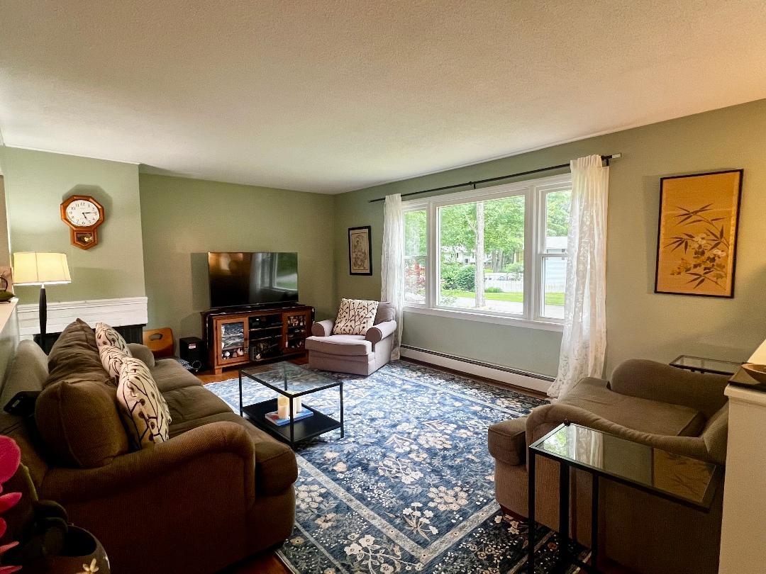 167 Waybury Road Property Photo 4