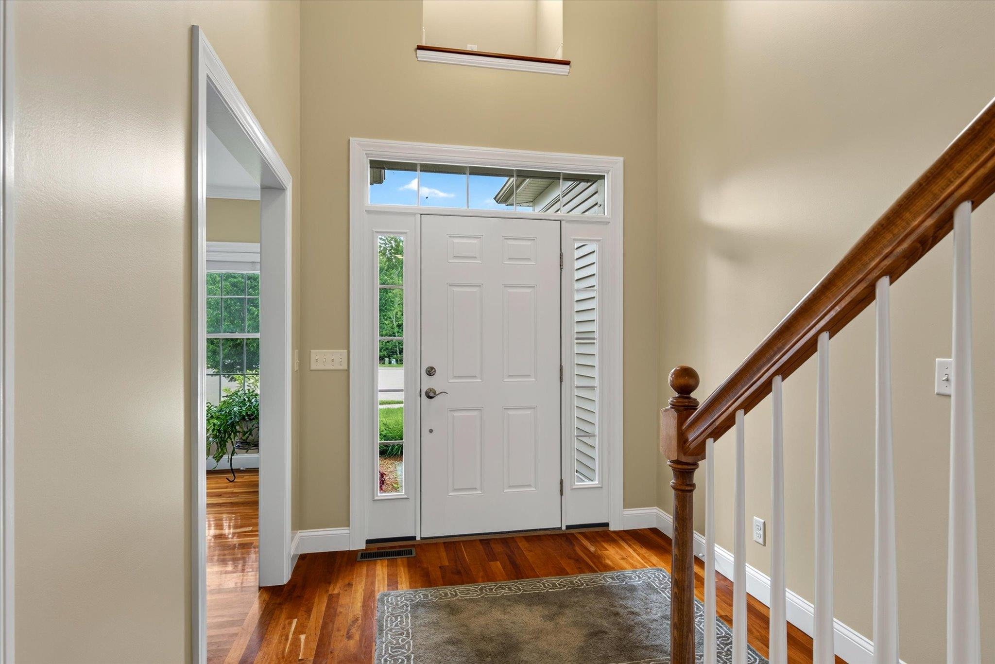 552 Michael Lane Property Photo 6