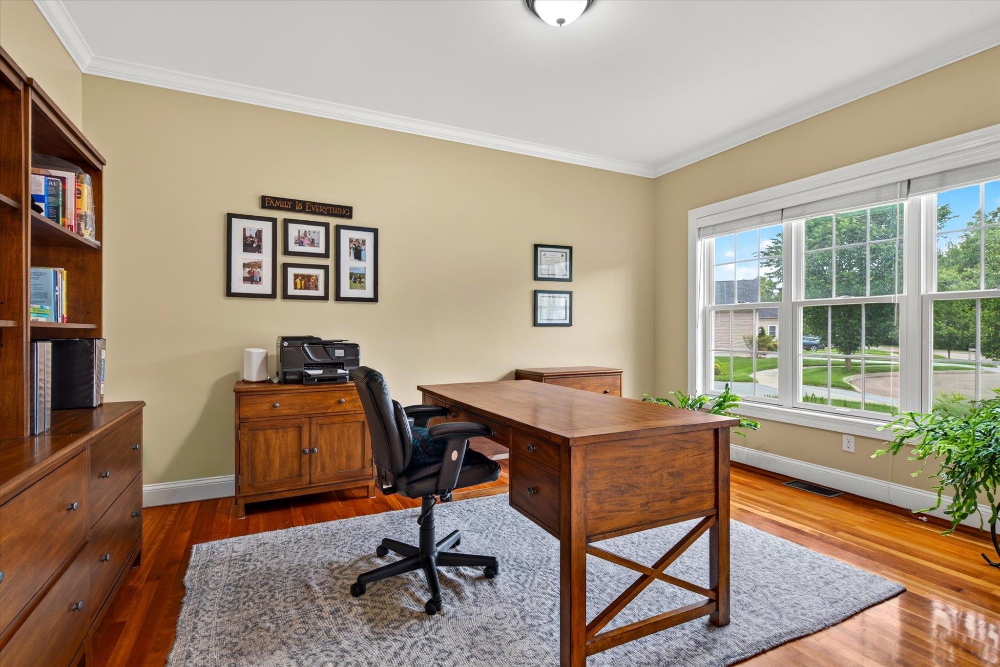 552 Michael Lane Property Photo 7