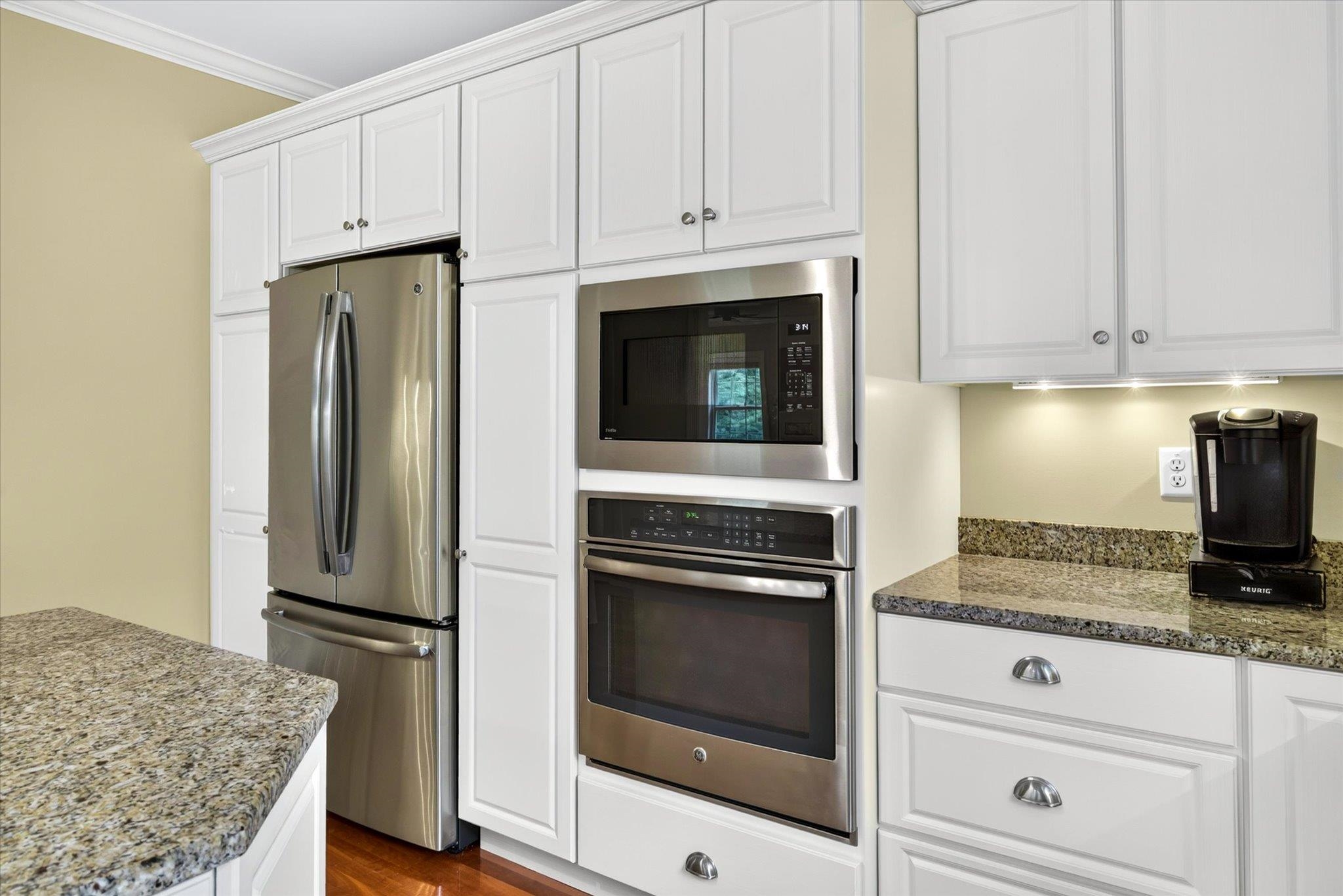 552 Michael Lane Property Photo 16