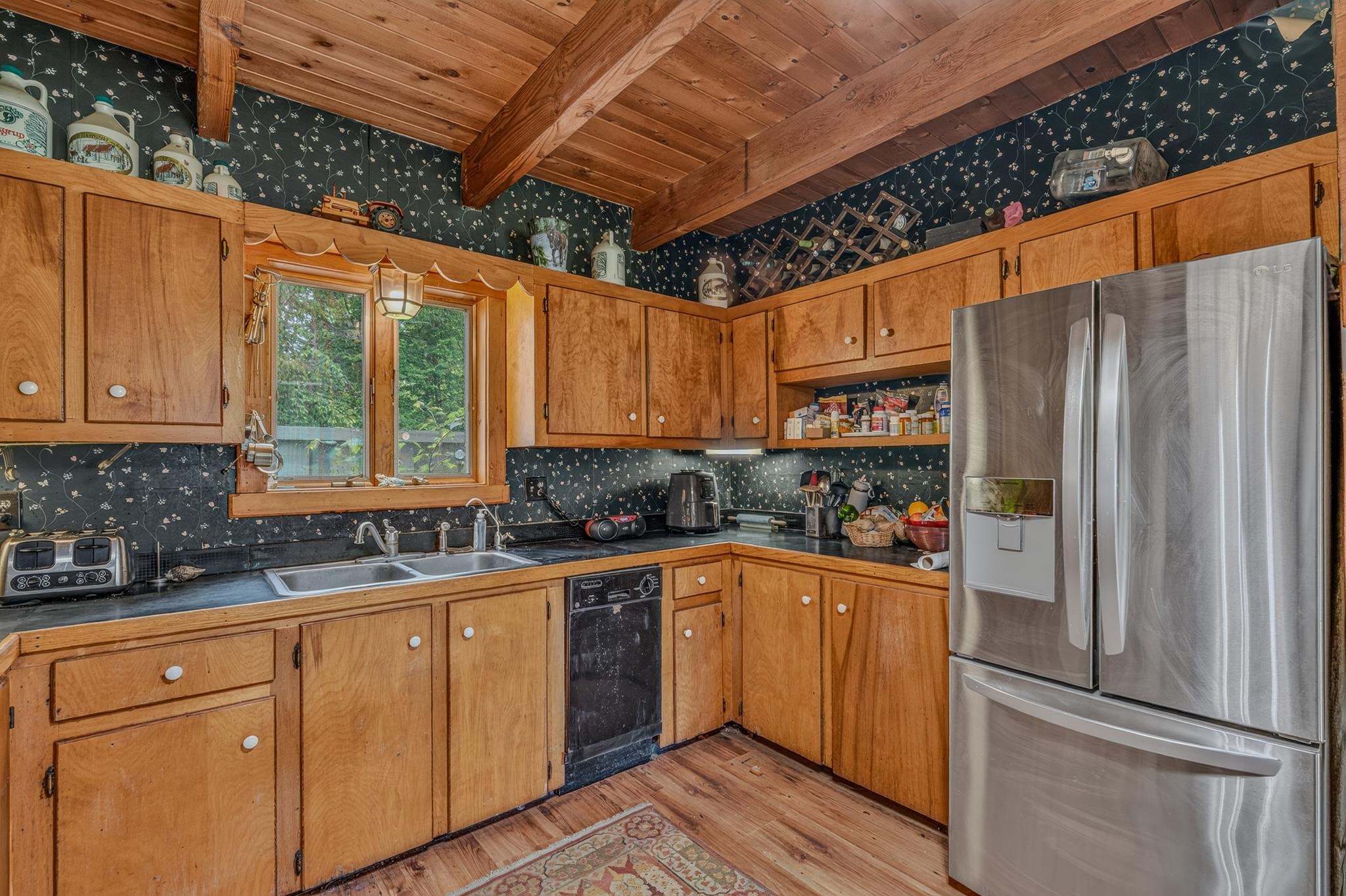 2054 Whitefield Road Property Photo 14