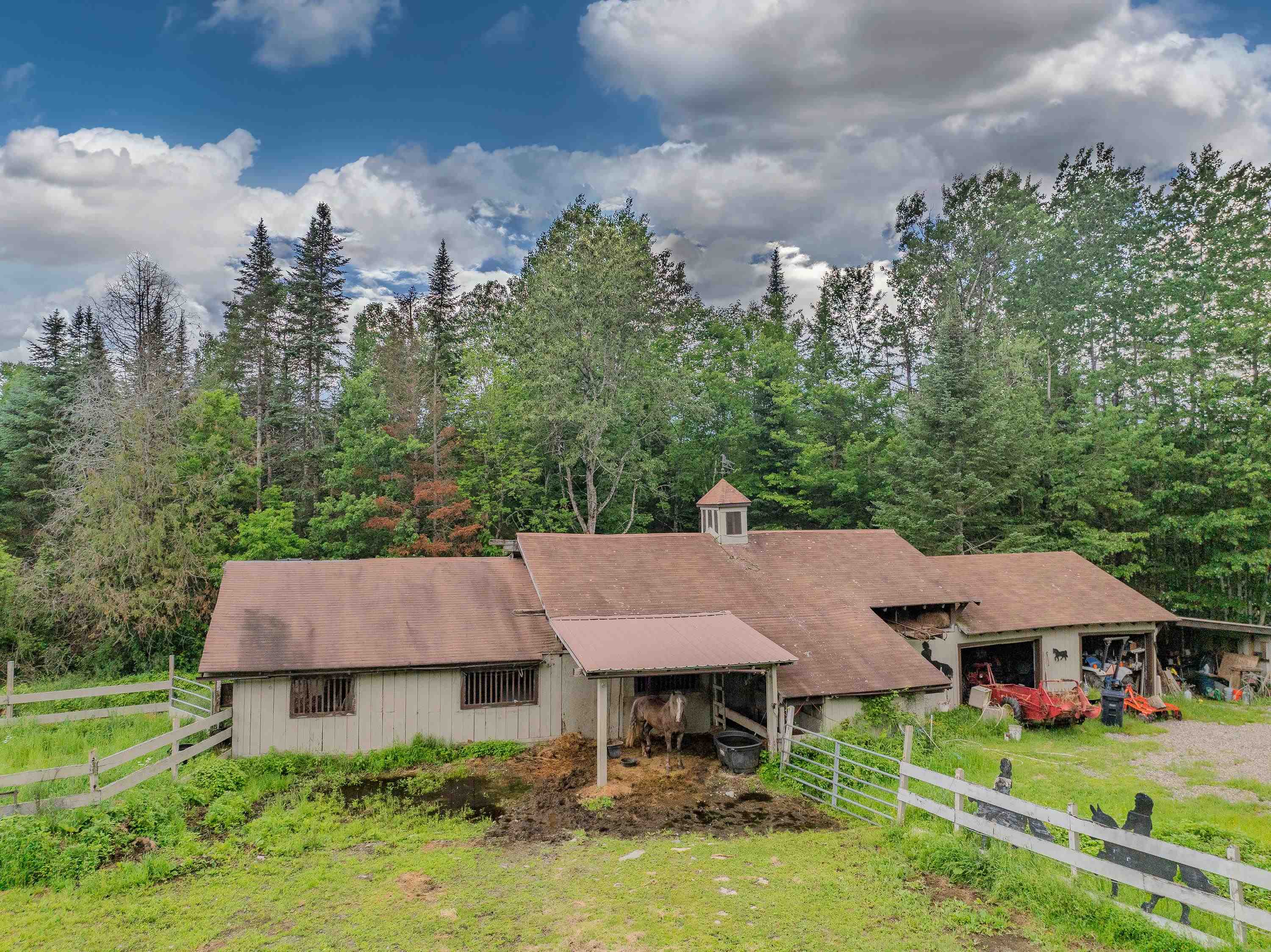 2054 Whitefield Road Property Photo 46