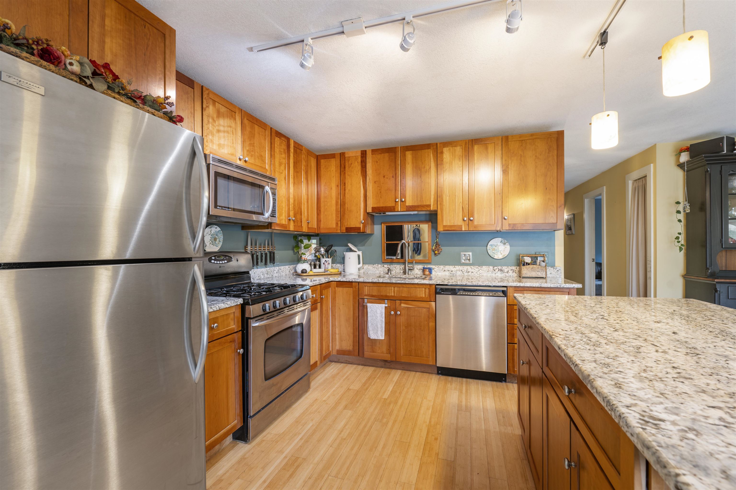 114 River Street Property Photo 26
