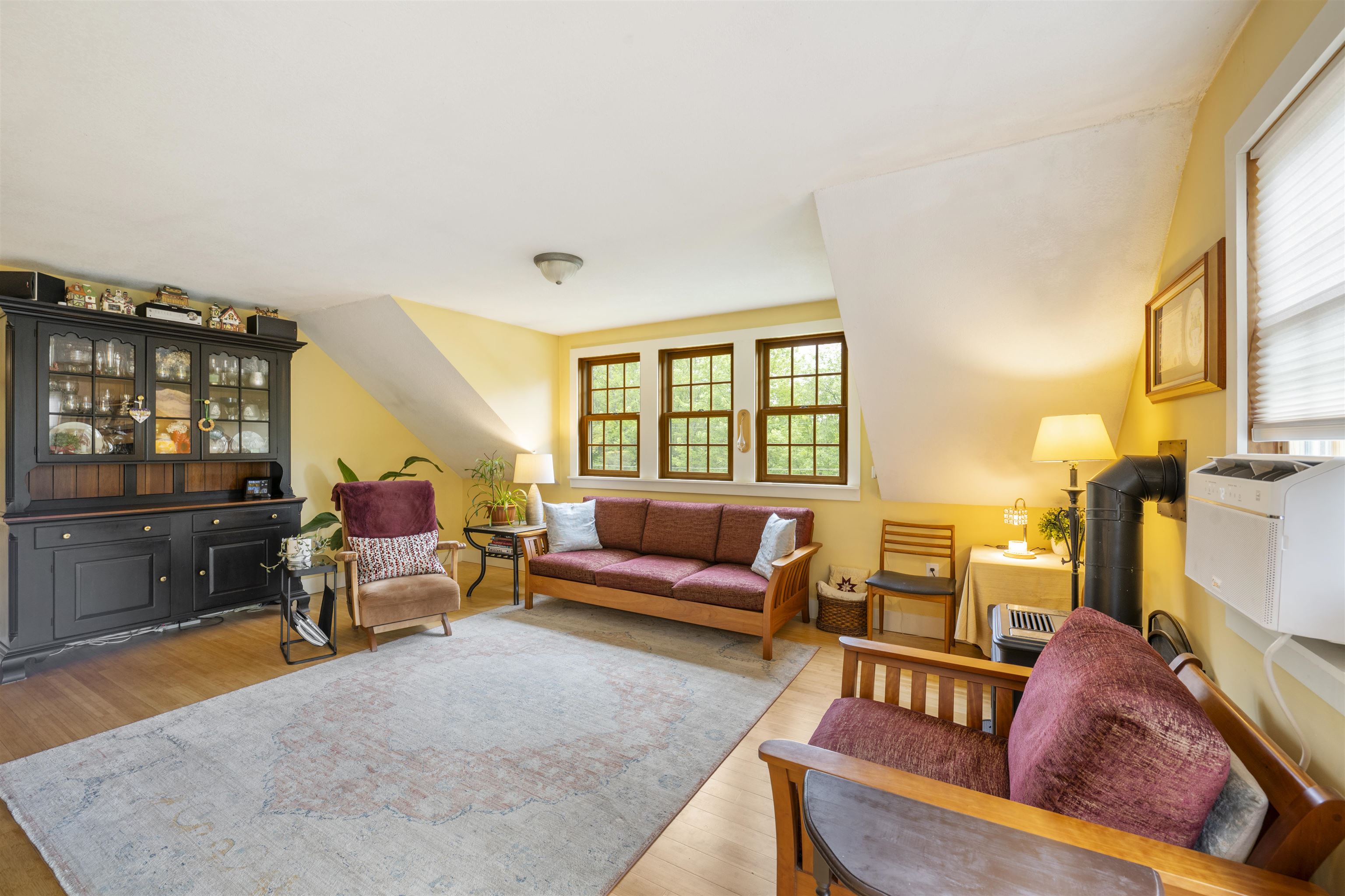 114 River Street Property Photo 31