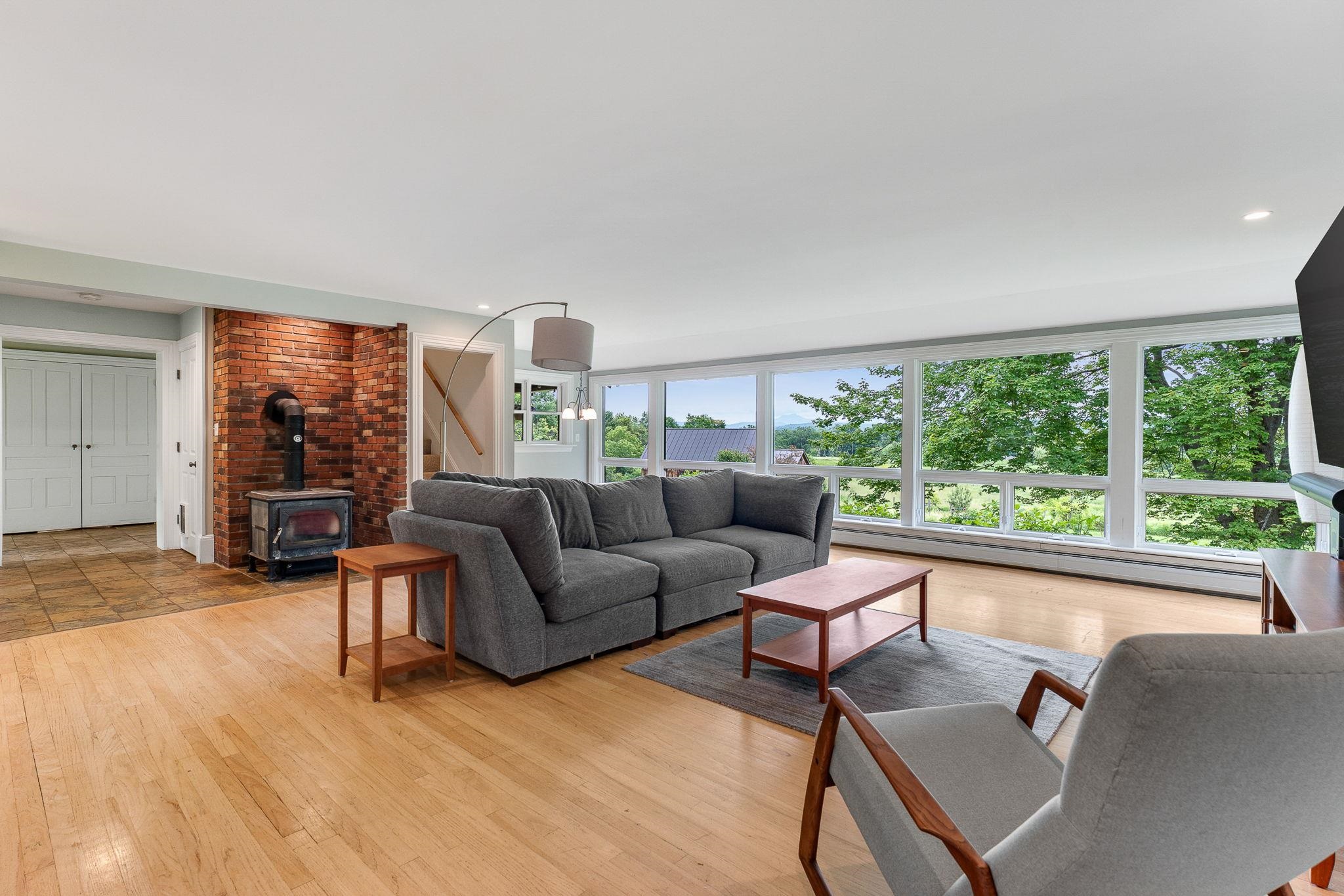 6307 Mount Philo Road Property Photo 8