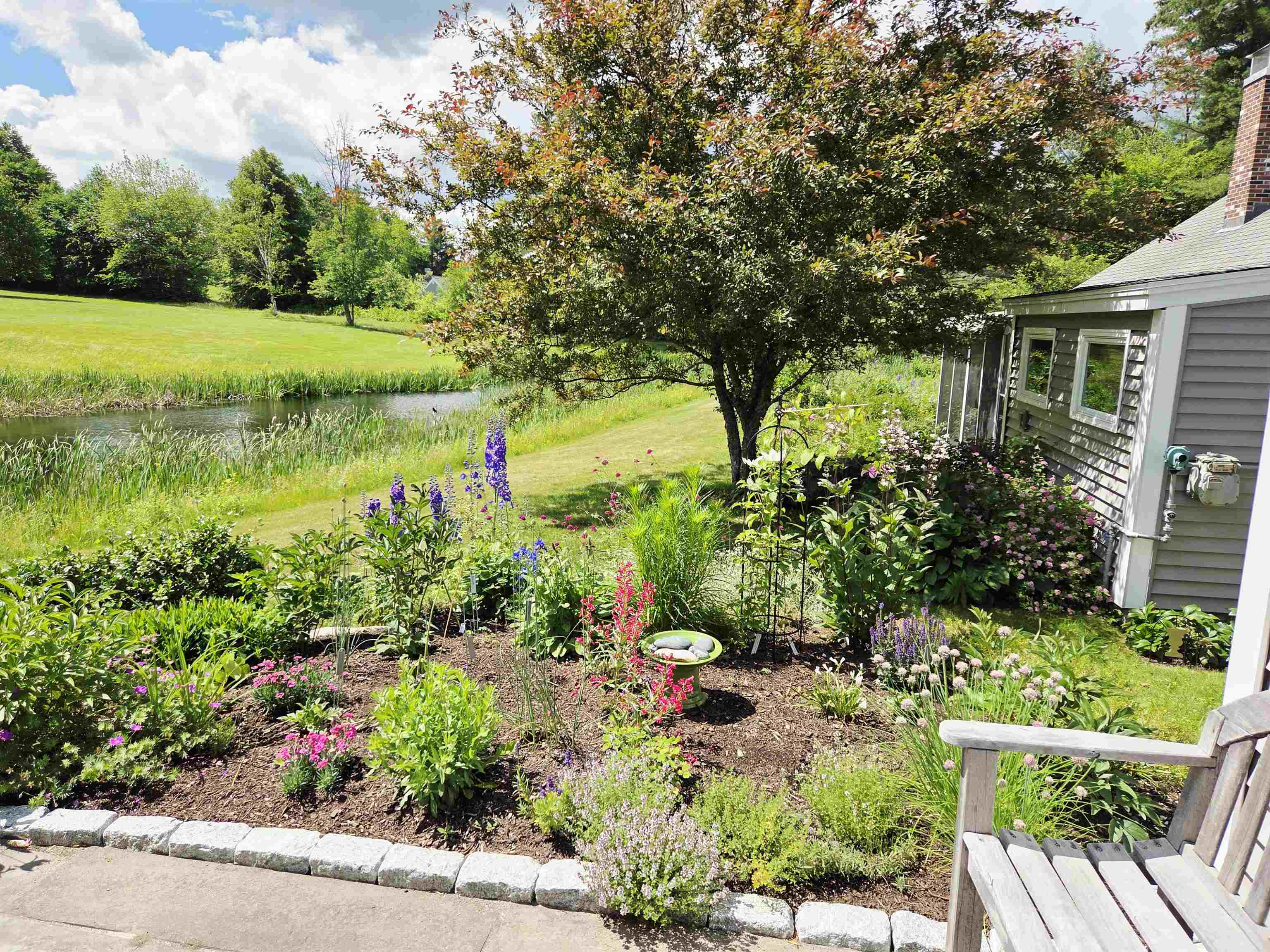 65 Hilltop Place Property Photo 4