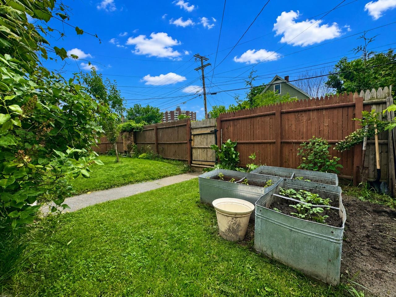 23 Berlin Street Property Photo 25