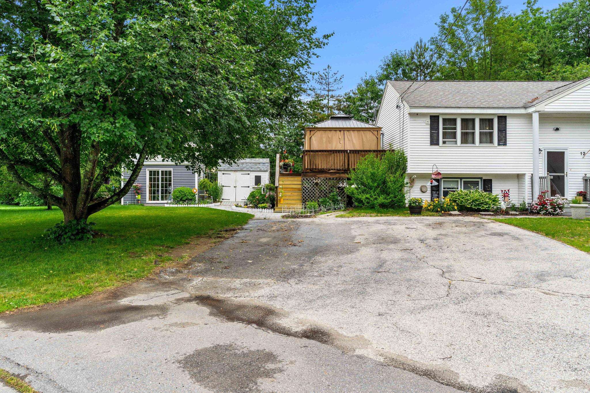 12l Rebecca Lane Property Photo 33
