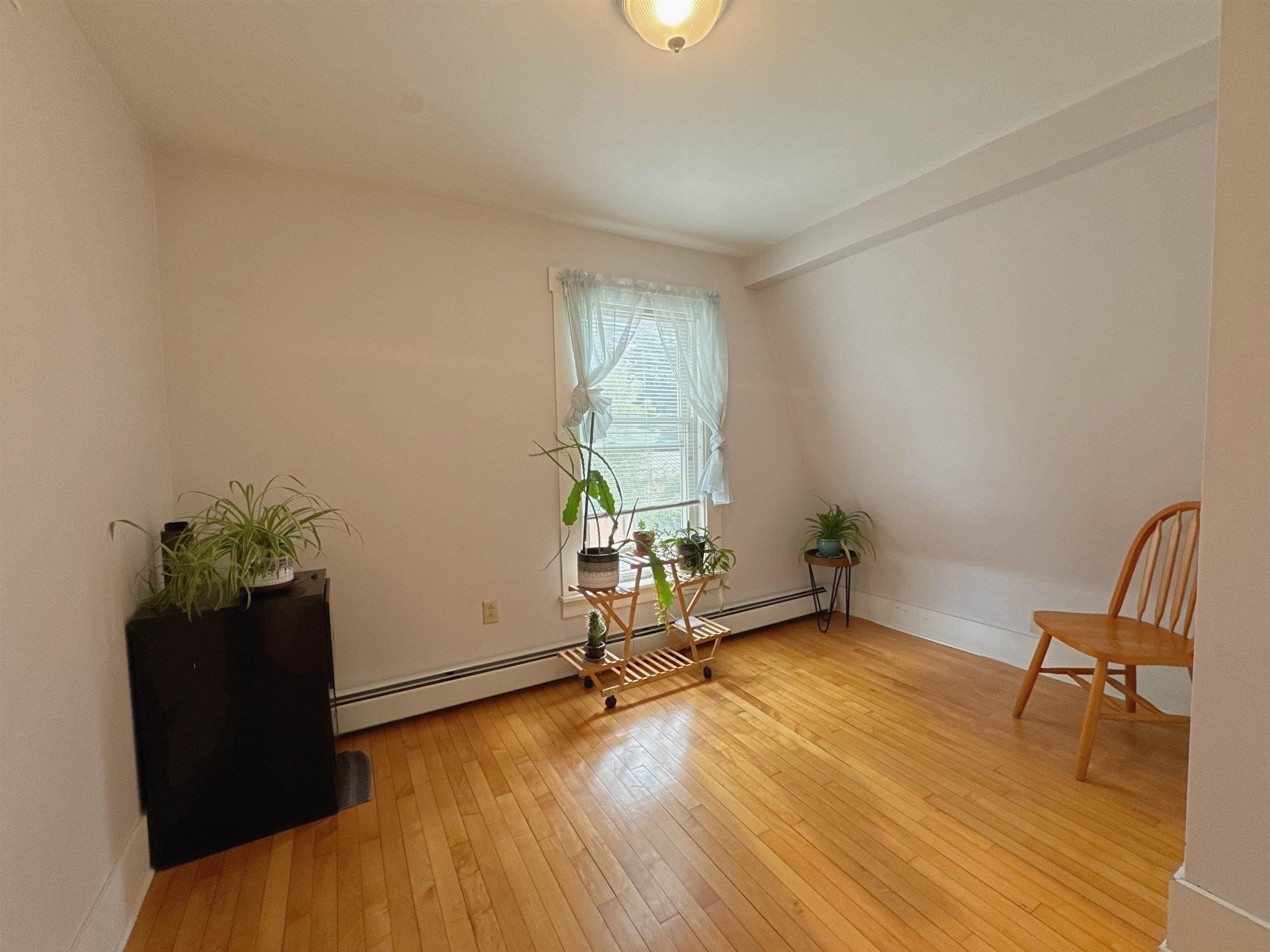 1 Ainsworth Road Property Photo 28