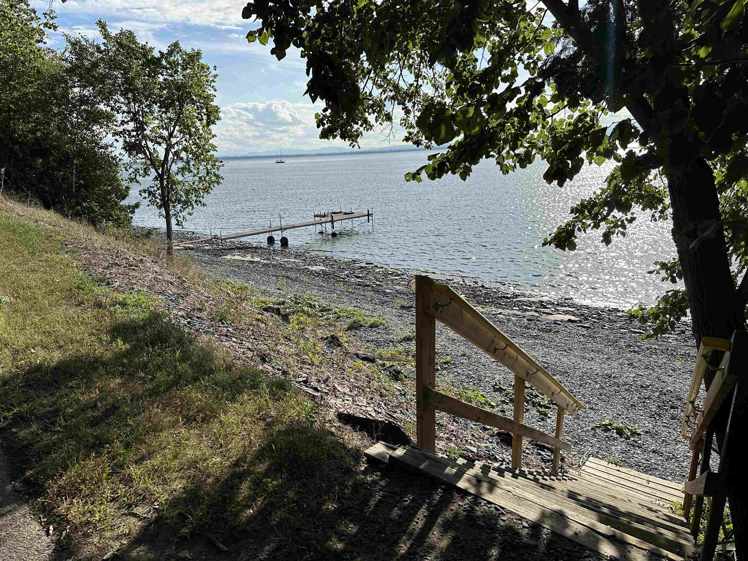 1741 South End Road Property Photo 6