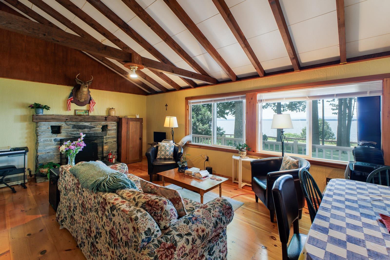 1741 South End Road Property Photo 16