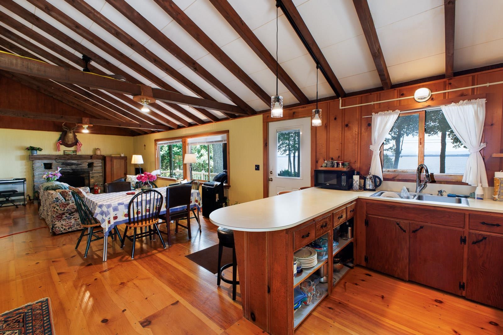 1741 South End Road Property Photo 25