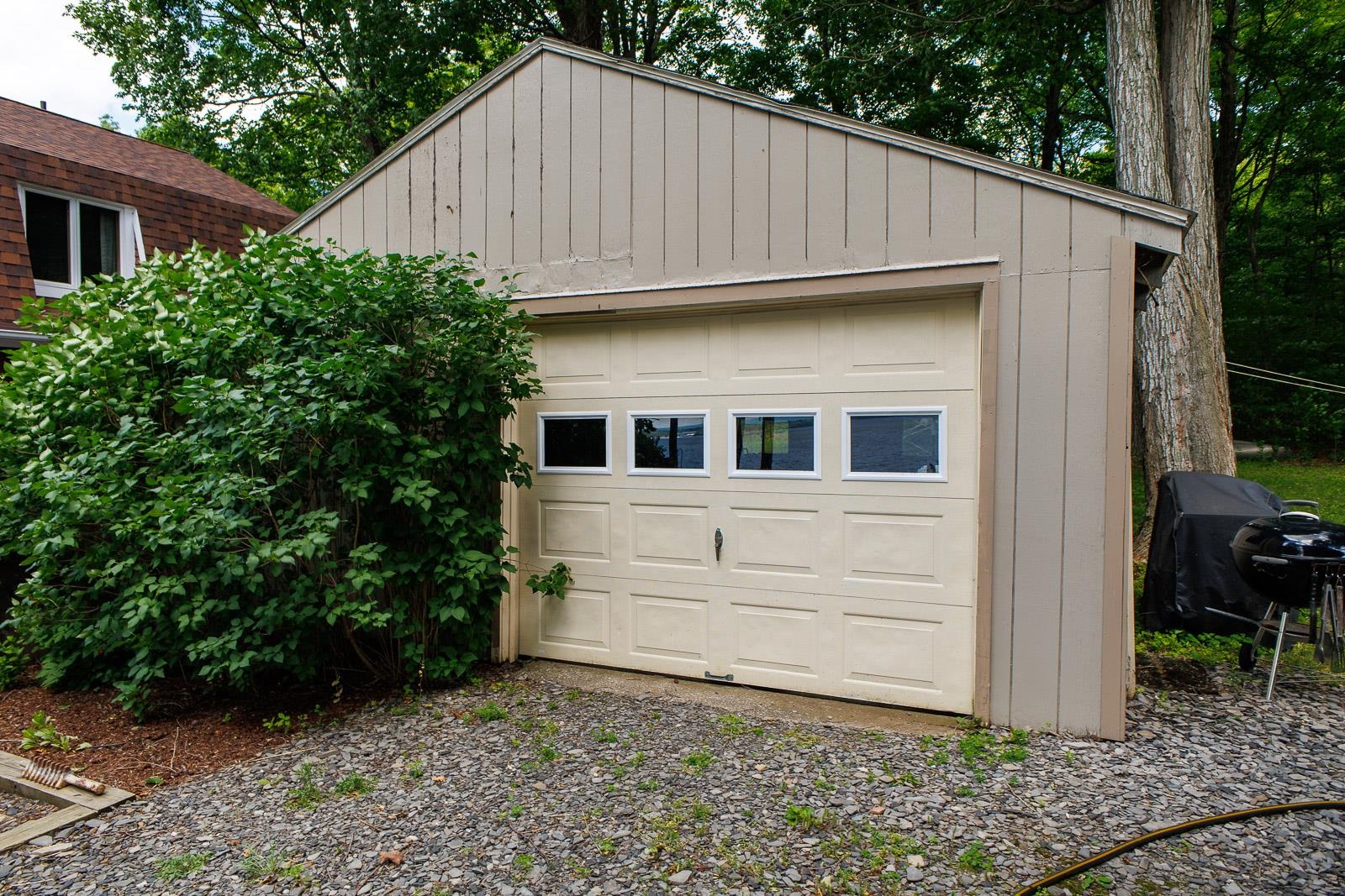 1741 South End Road Property Photo 33