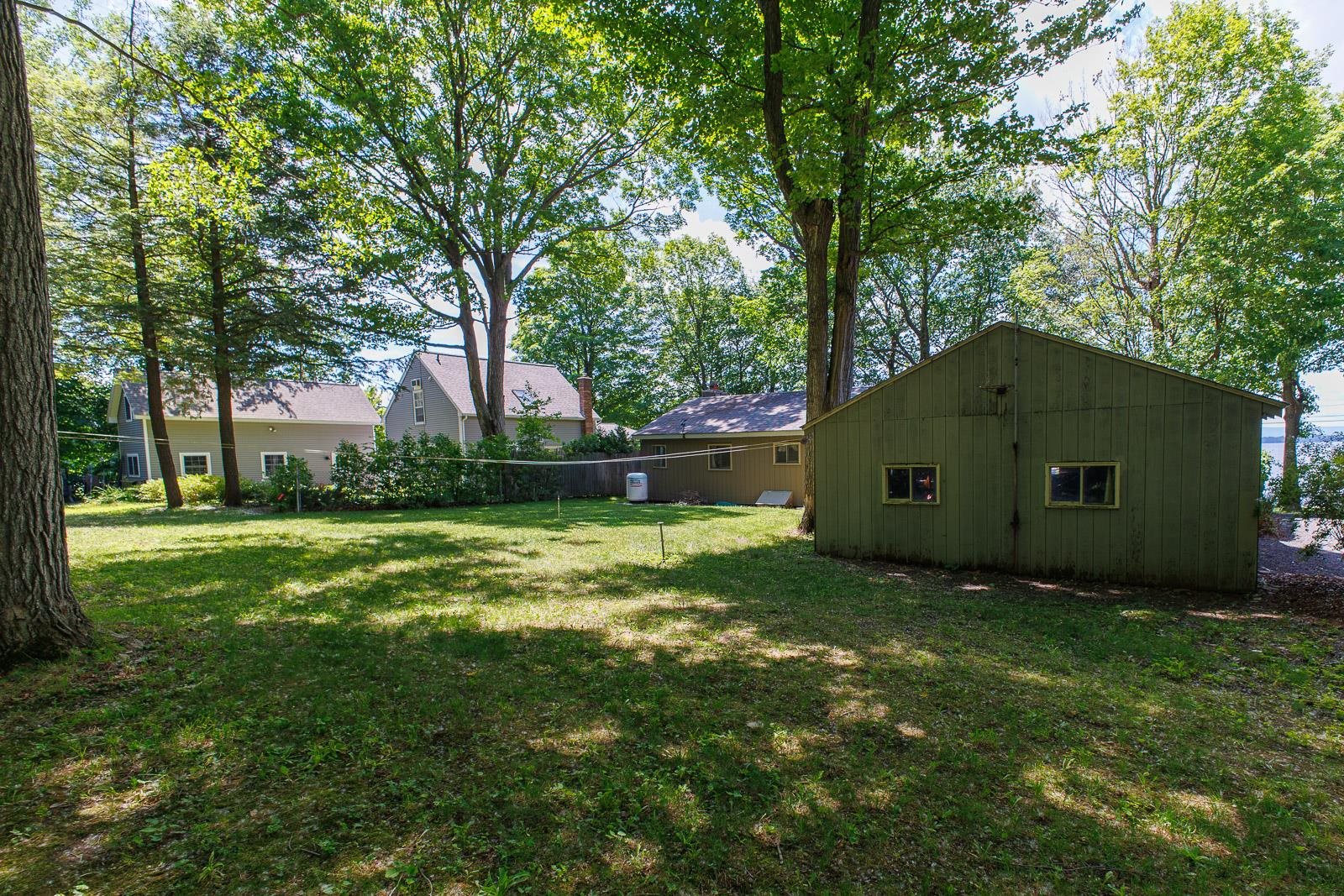 1741 South End Road Property Photo 38