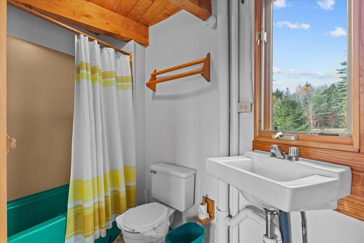 243 Lyle Mckee Road Property Photo 26