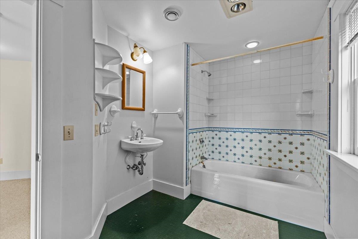 243 Lyle Mckee Road Property Photo 31