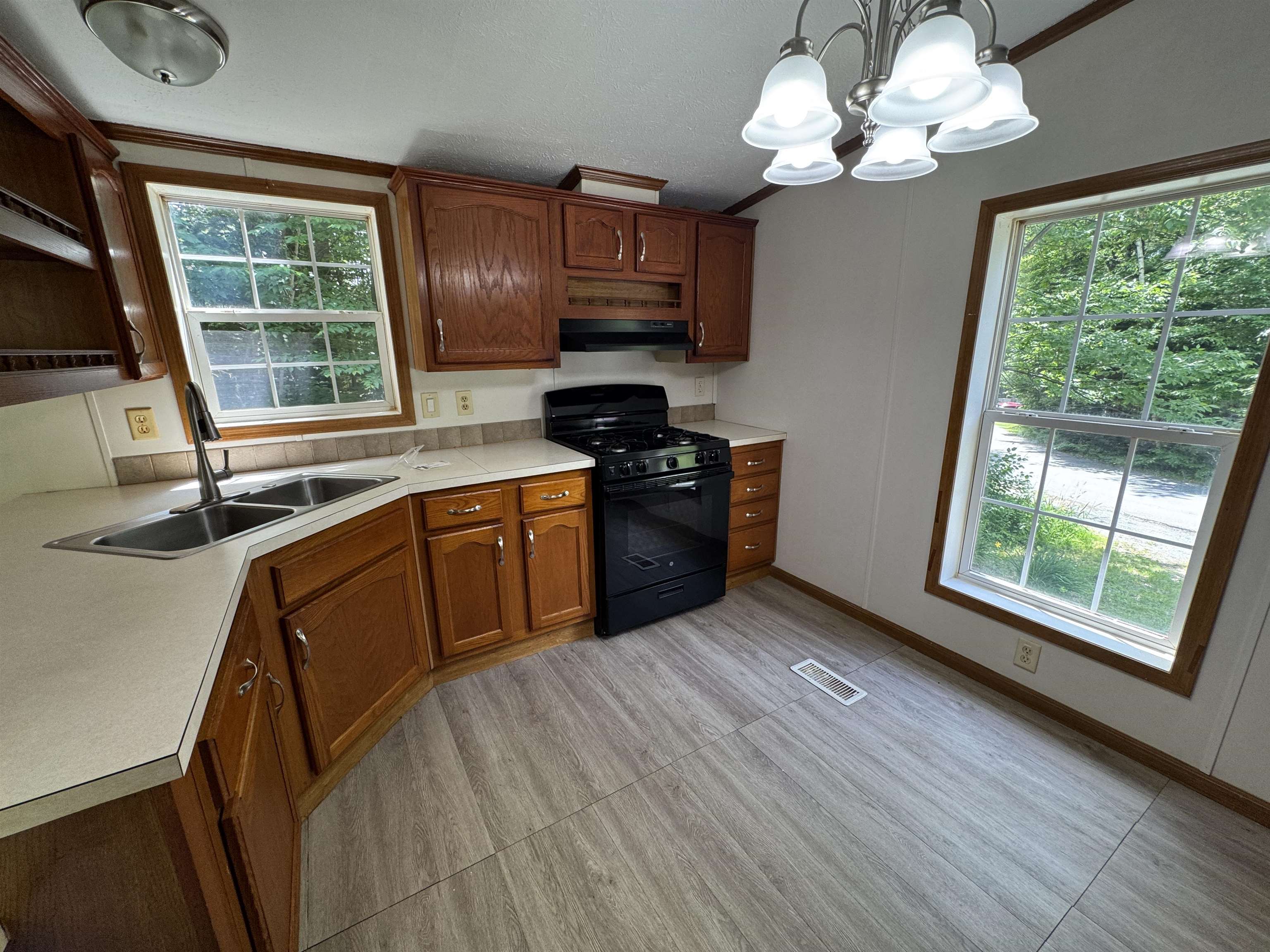 42 Vista Drive Property Photo 5