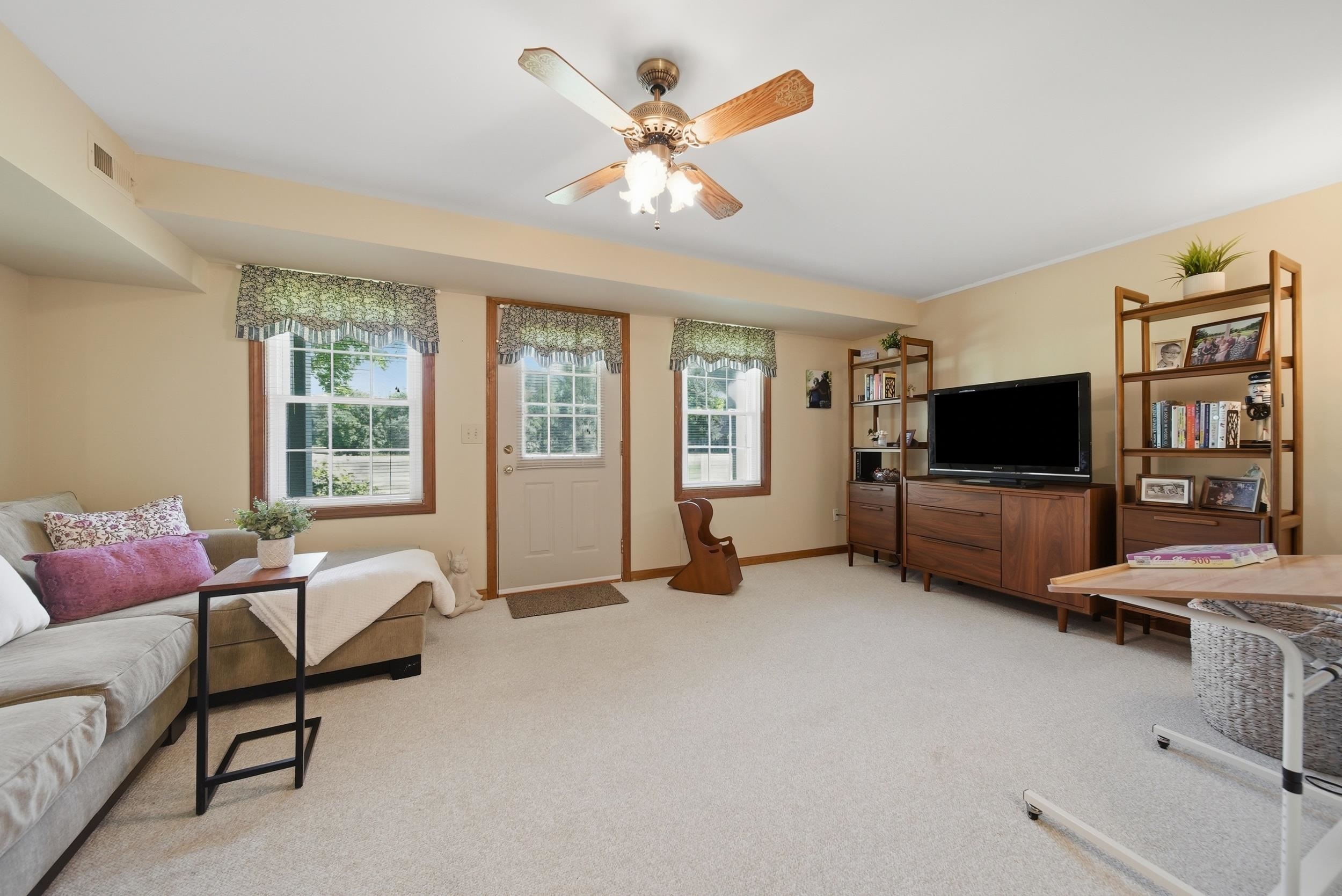6 Veterans Road Property Photo 26