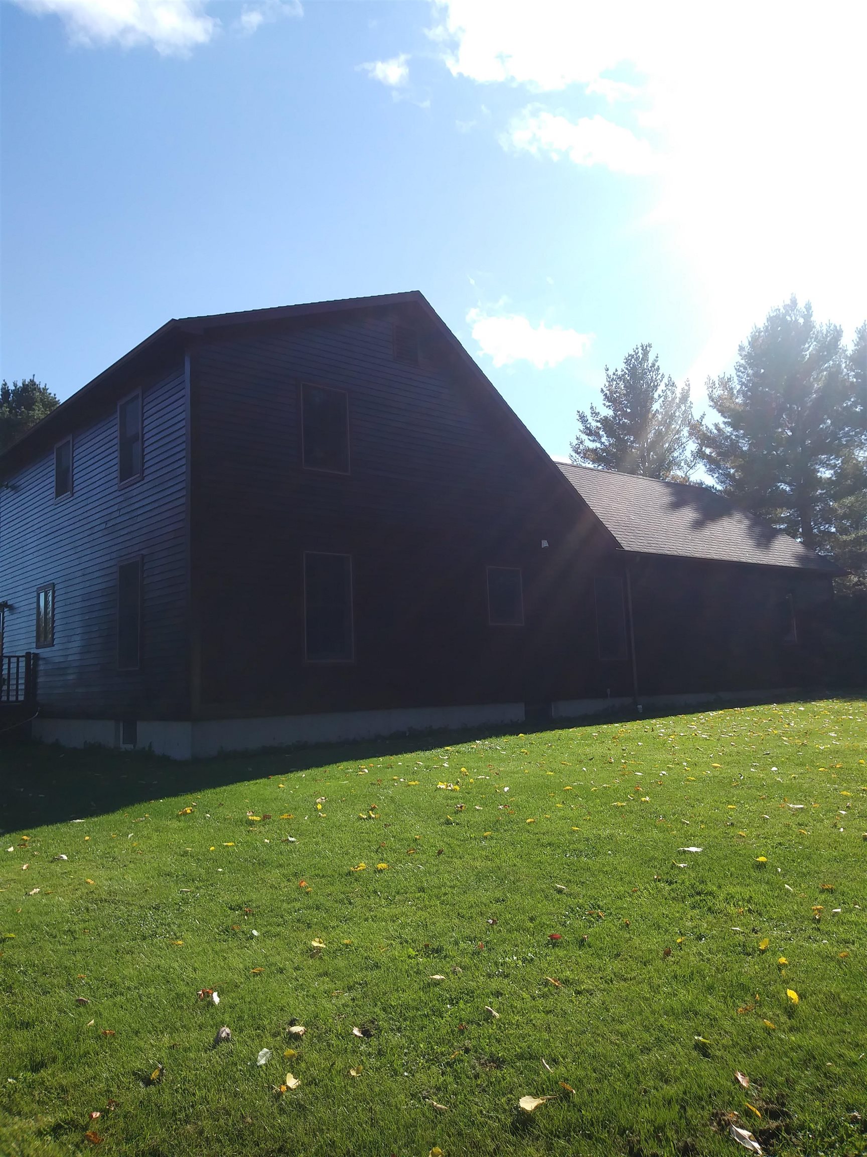 1851 Valley Road Property Photo 3