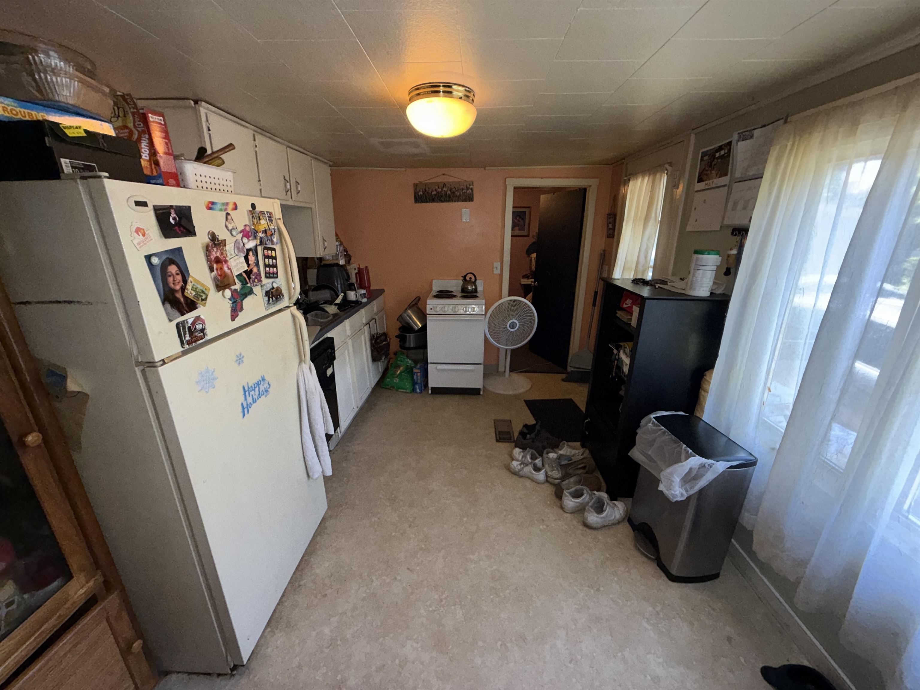 64 Avenue C Property Photo 8