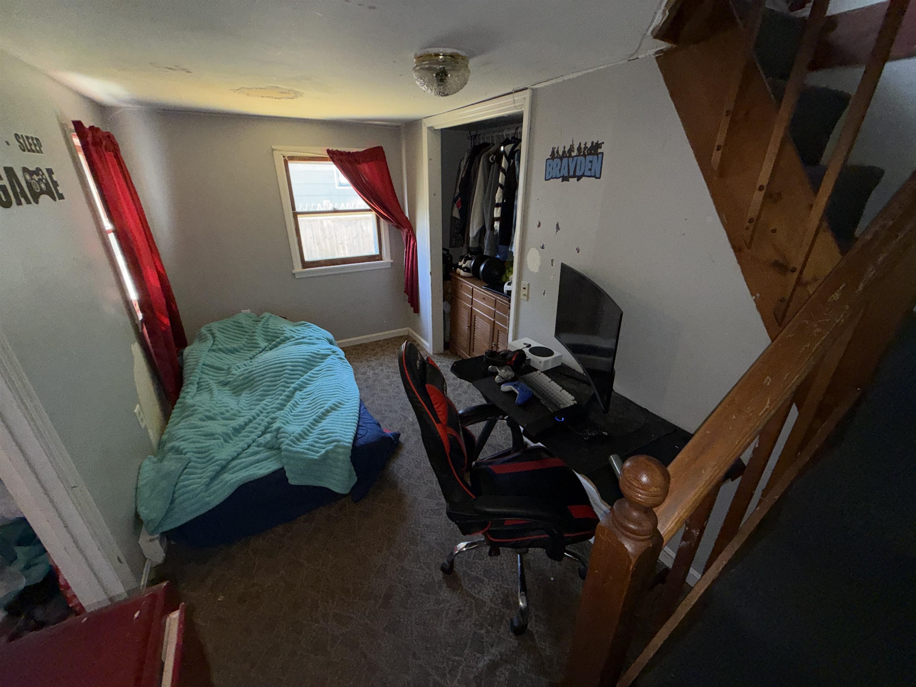 64 Avenue C Property Photo 10