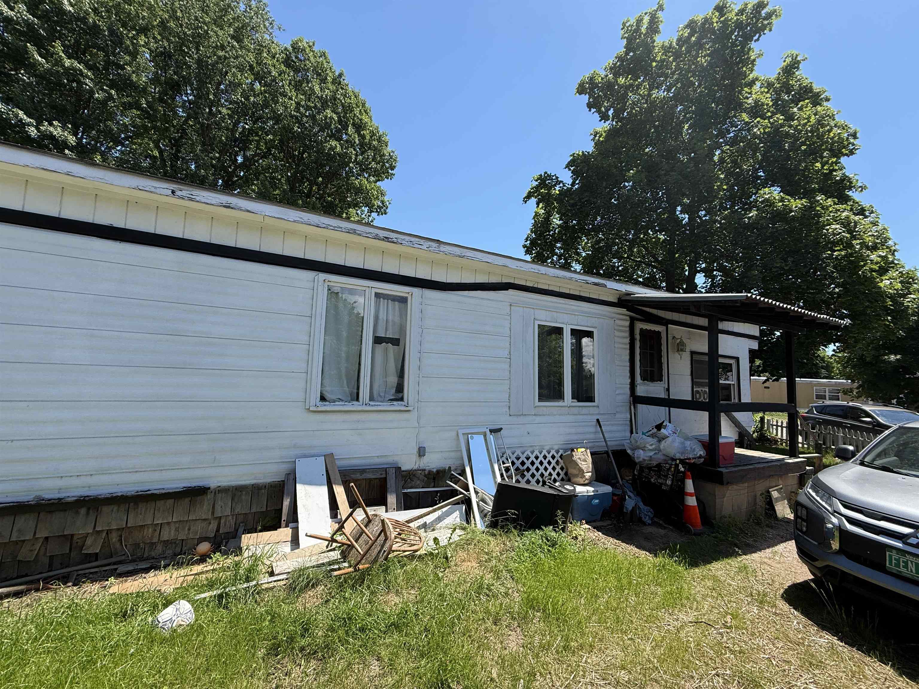 64 Avenue C Property Photo 21