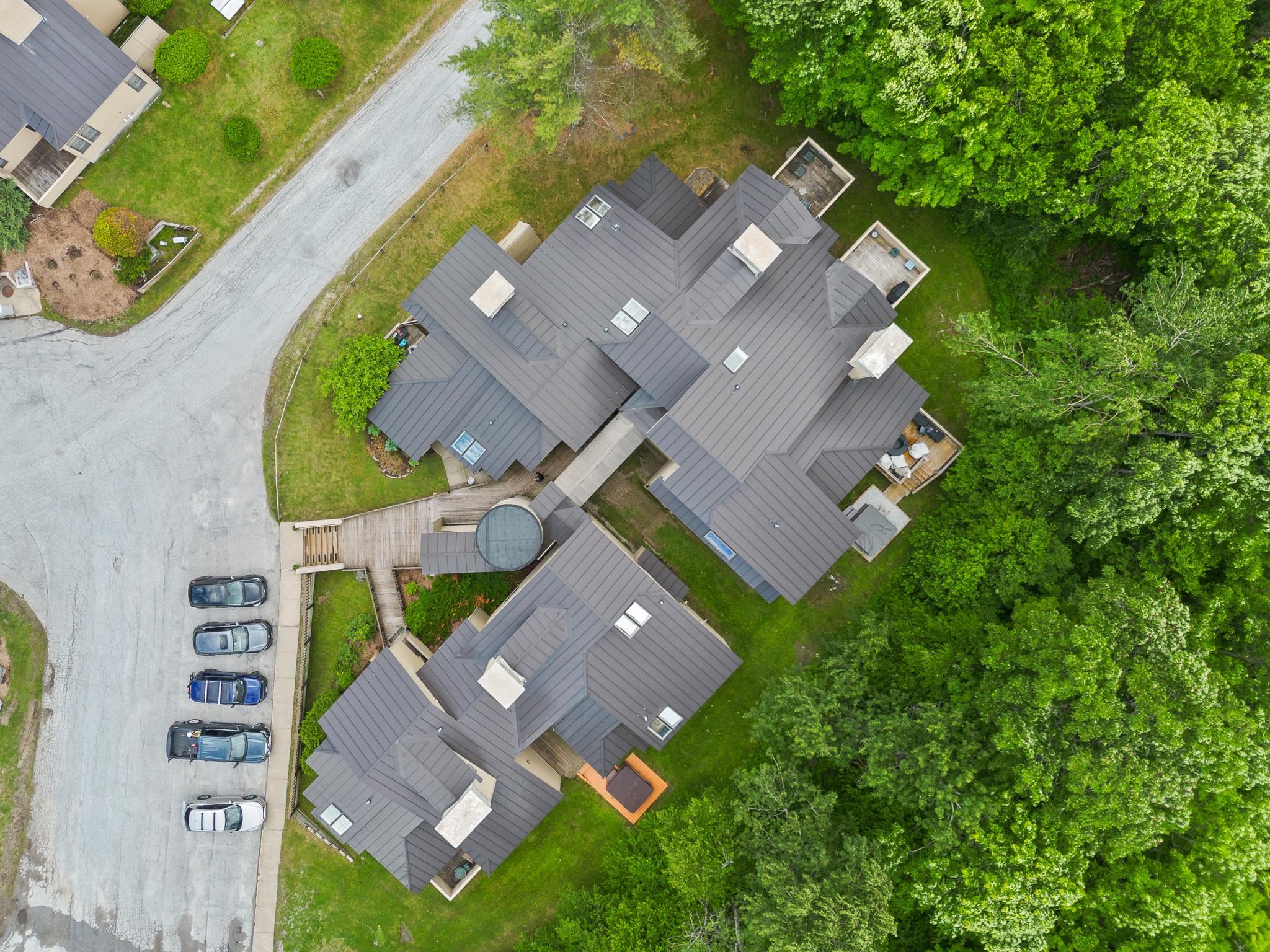55 Fox Hollow Village Property Photo 37