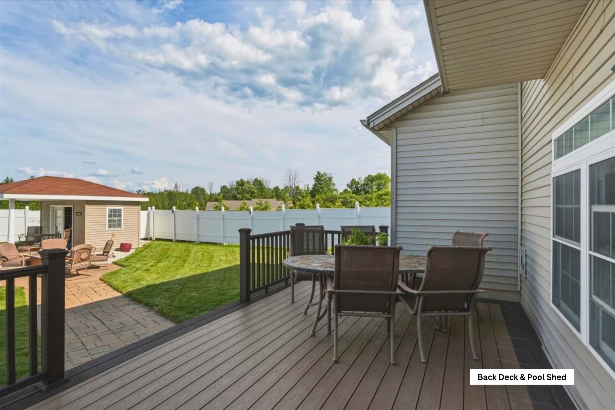 102 Pearl Street Property Photo 5