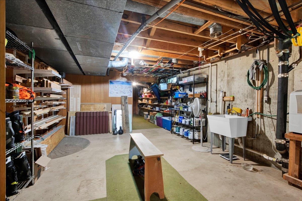 10 Birch Lane Property Photo 45