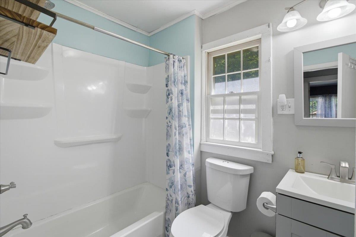 2994 Vt Route 7a Property Photo 17