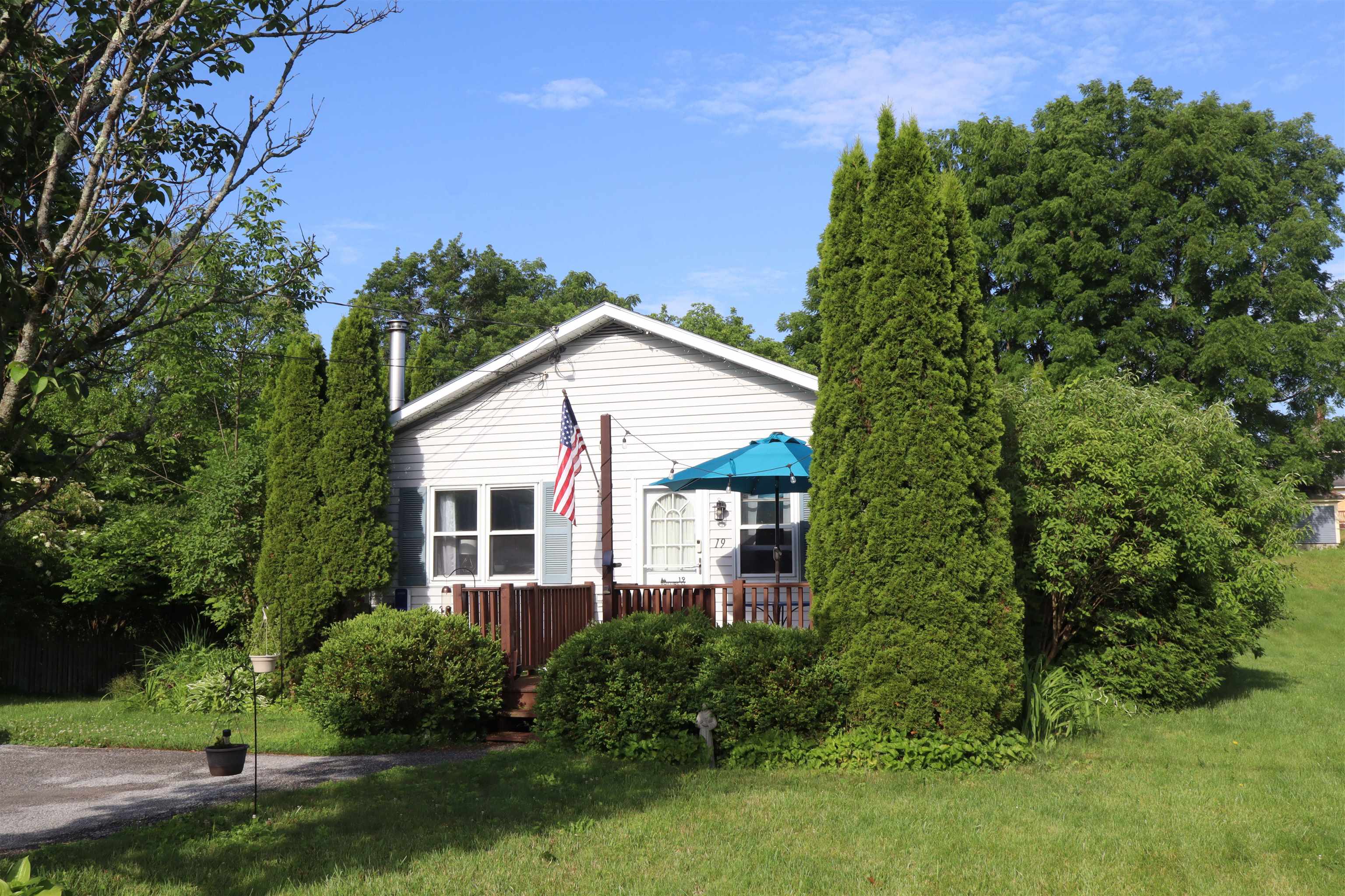 19 Phillips Street Property Photo 2