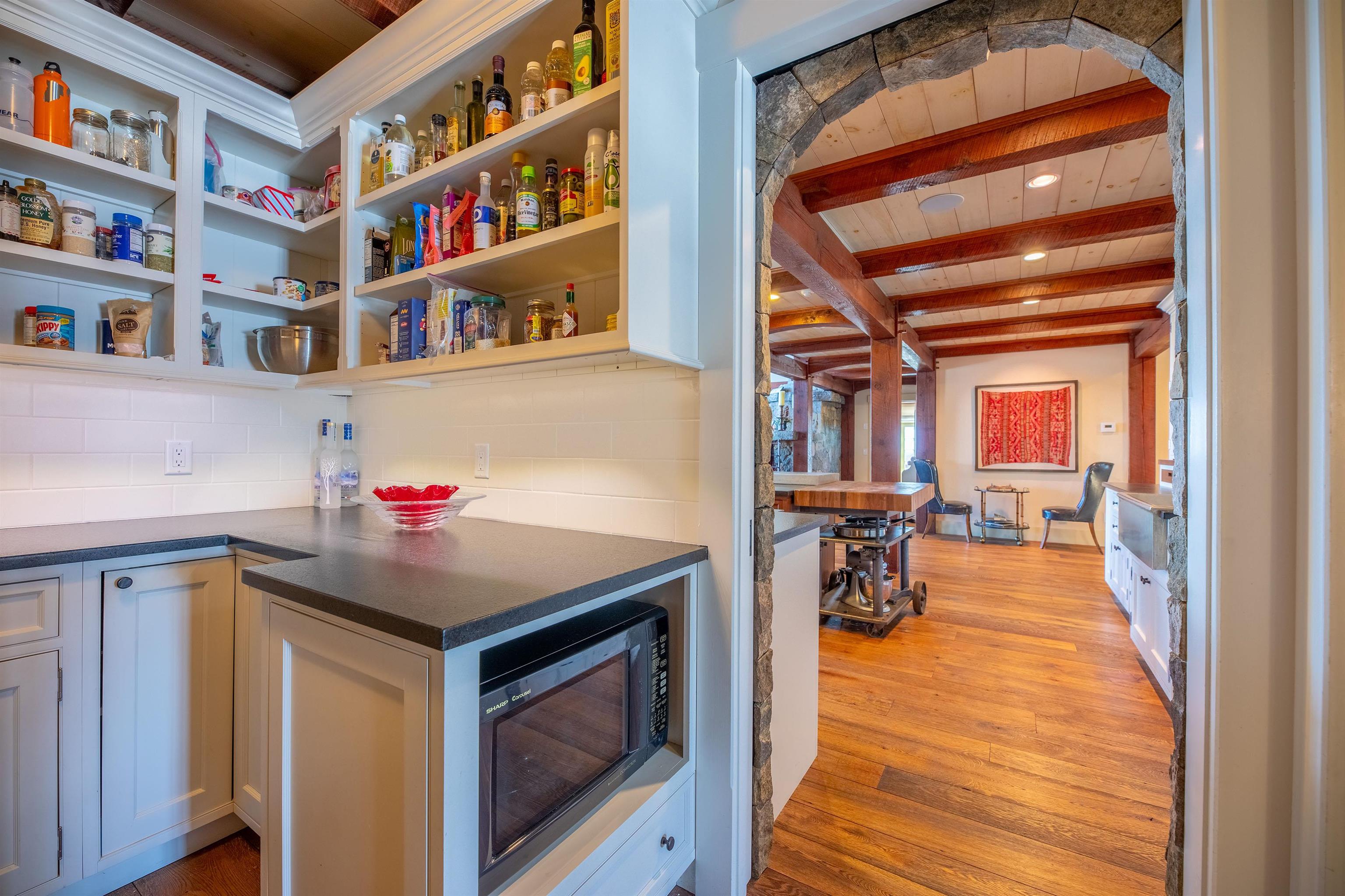 816 Black Bear Road Property Photo 16