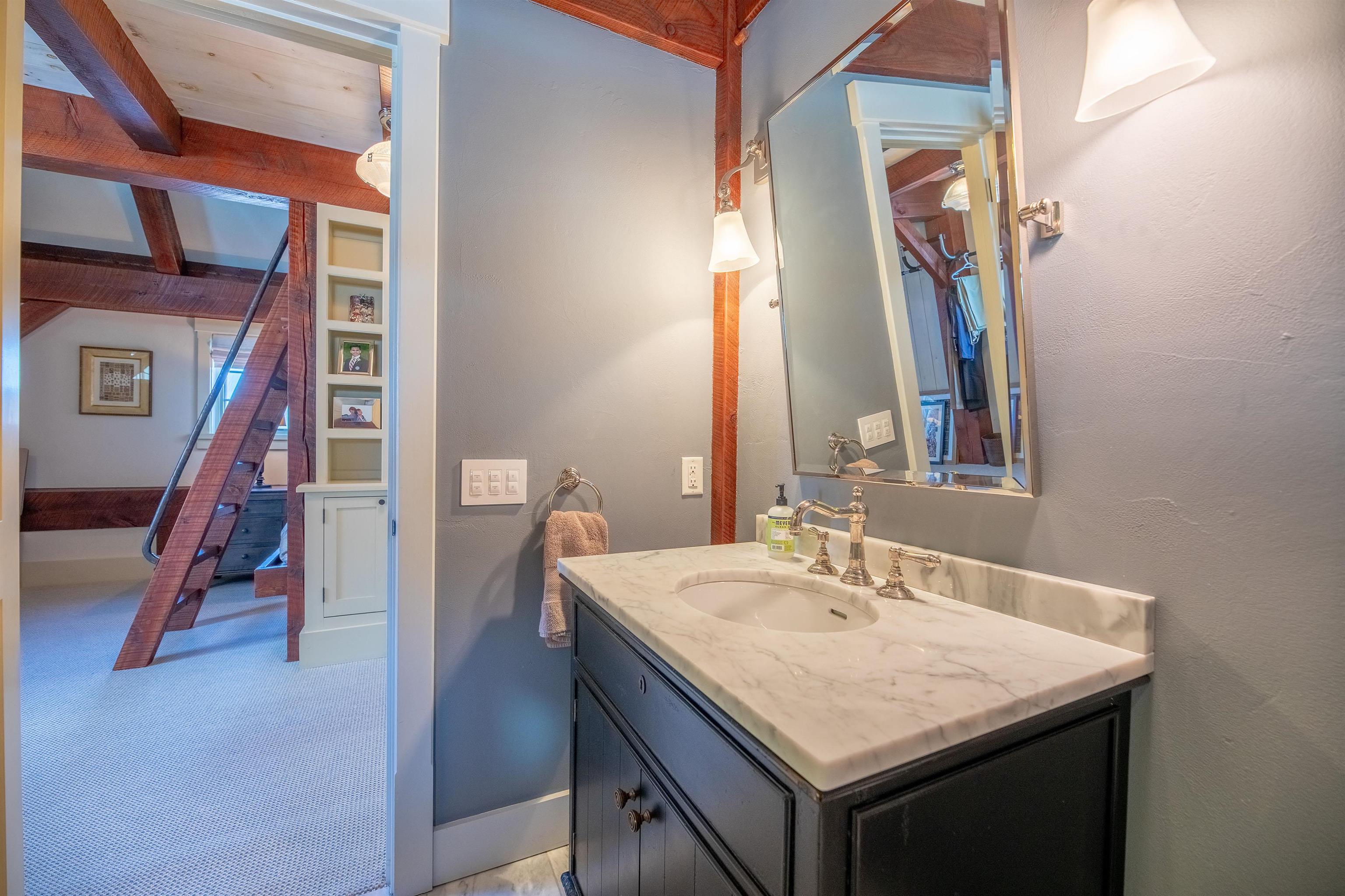 816 Black Bear Road Property Photo 24