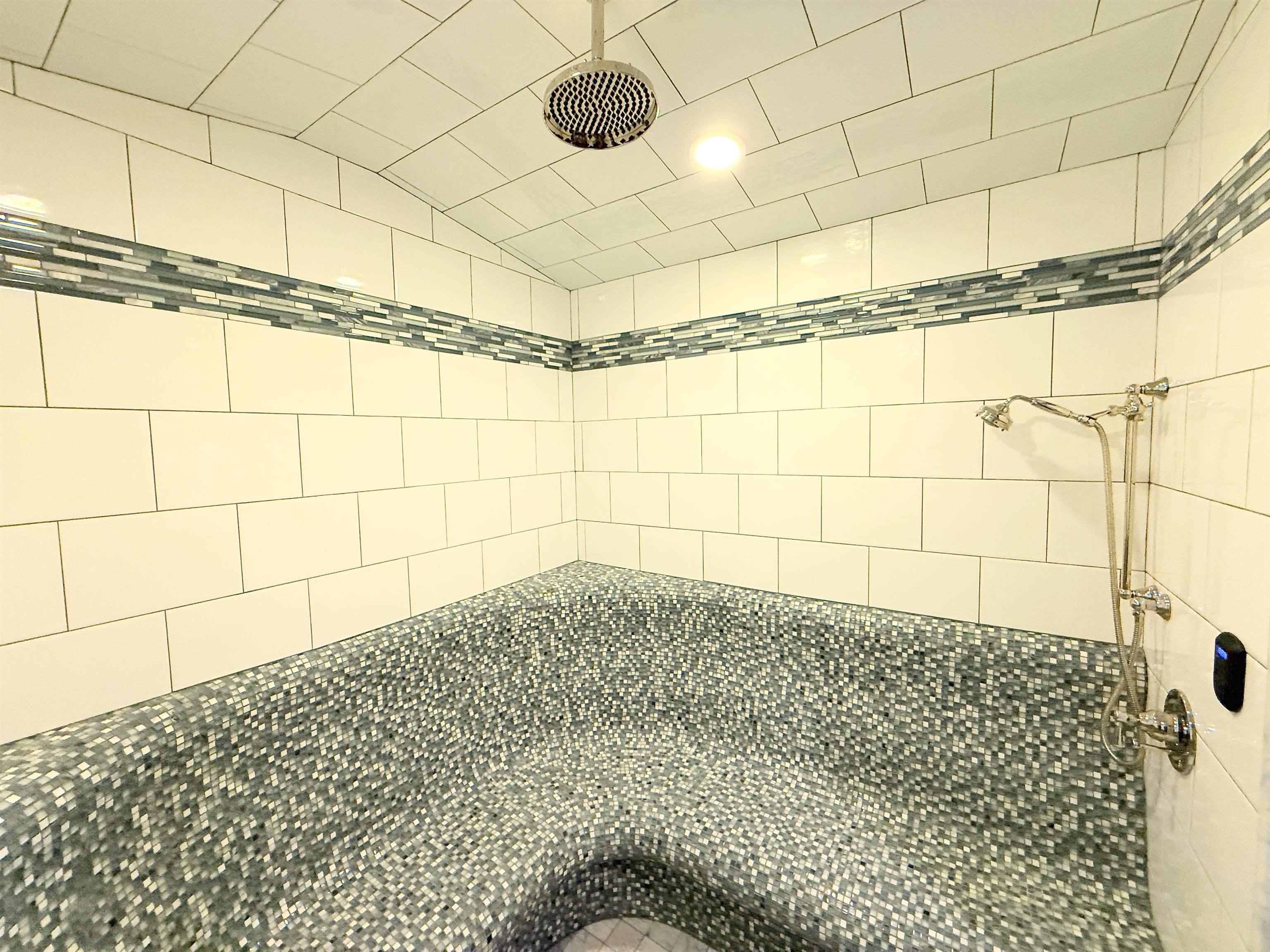 816 Black Bear Road Property Photo 42