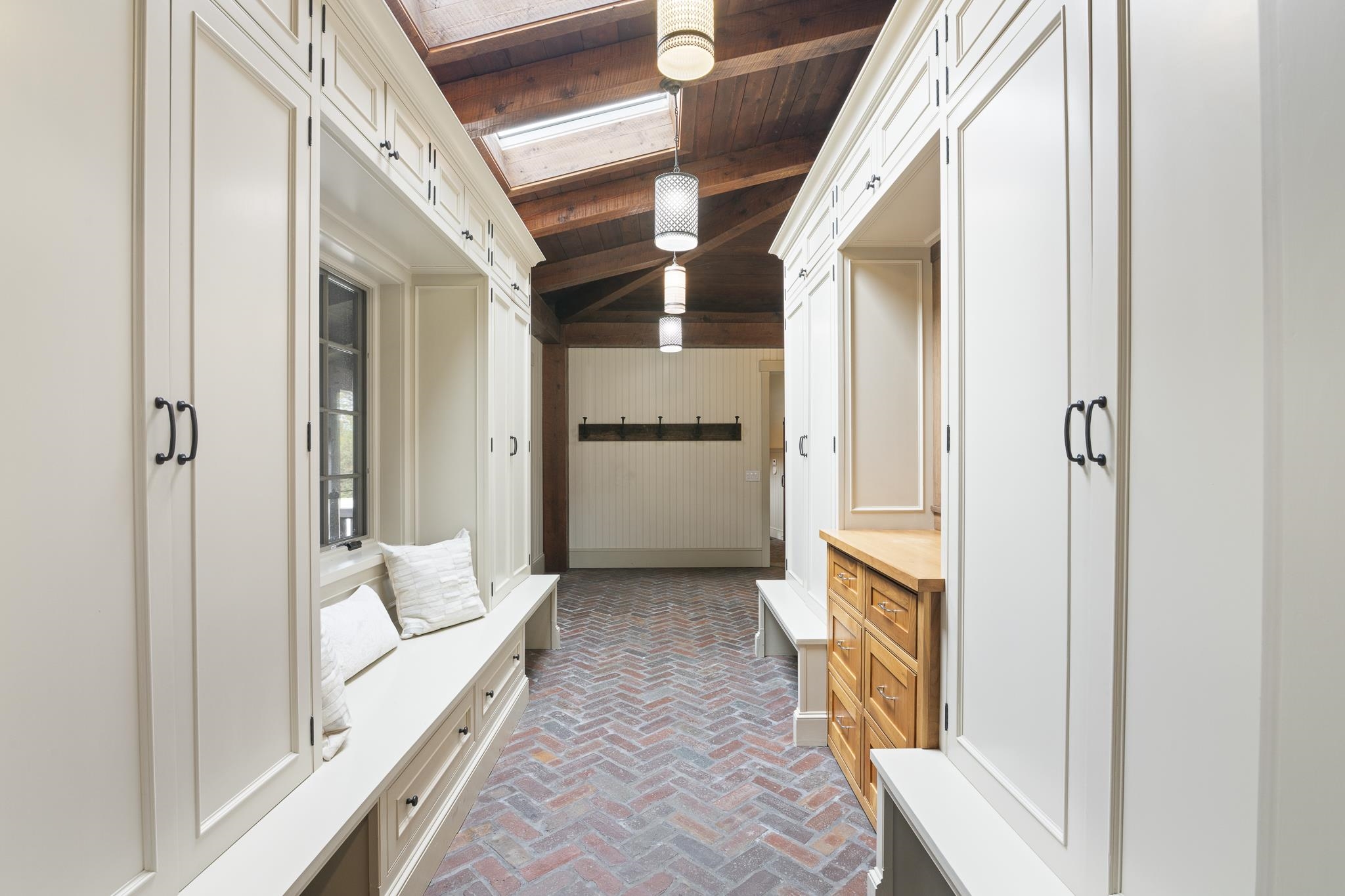 816 Black Bear Road Property Photo 46