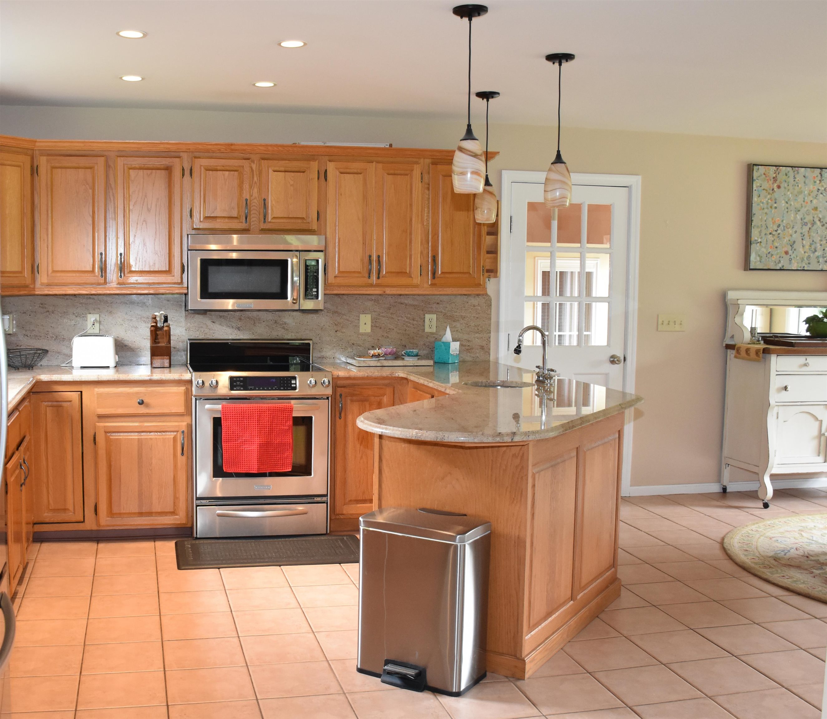 9 Strawberry Lane Property Photo 6