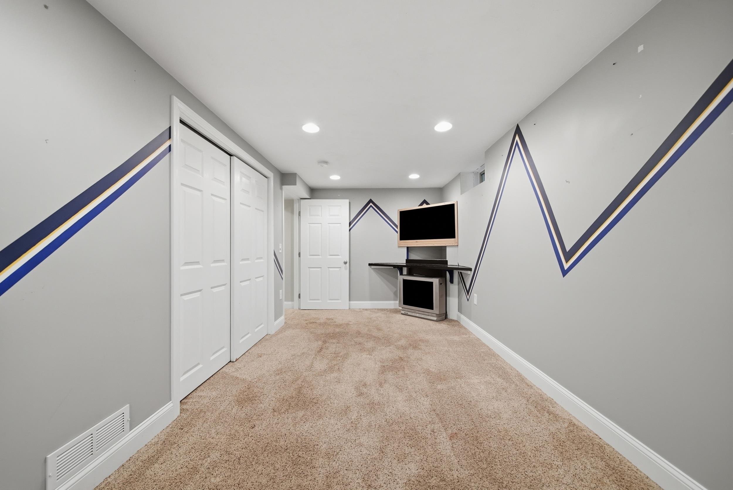 25 Camp Sargent Road Property Photo 28