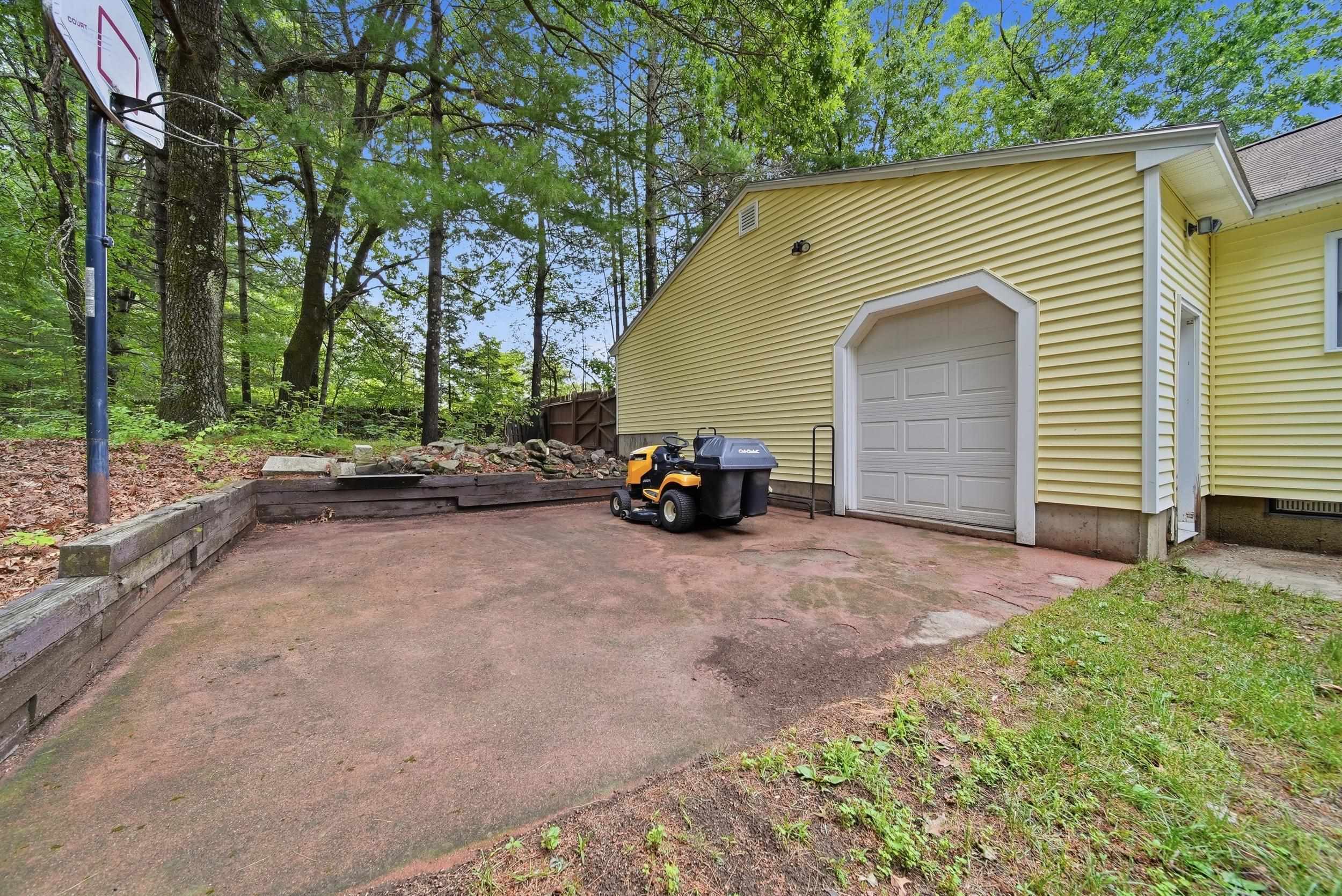 25 Camp Sargent Road Property Photo 35
